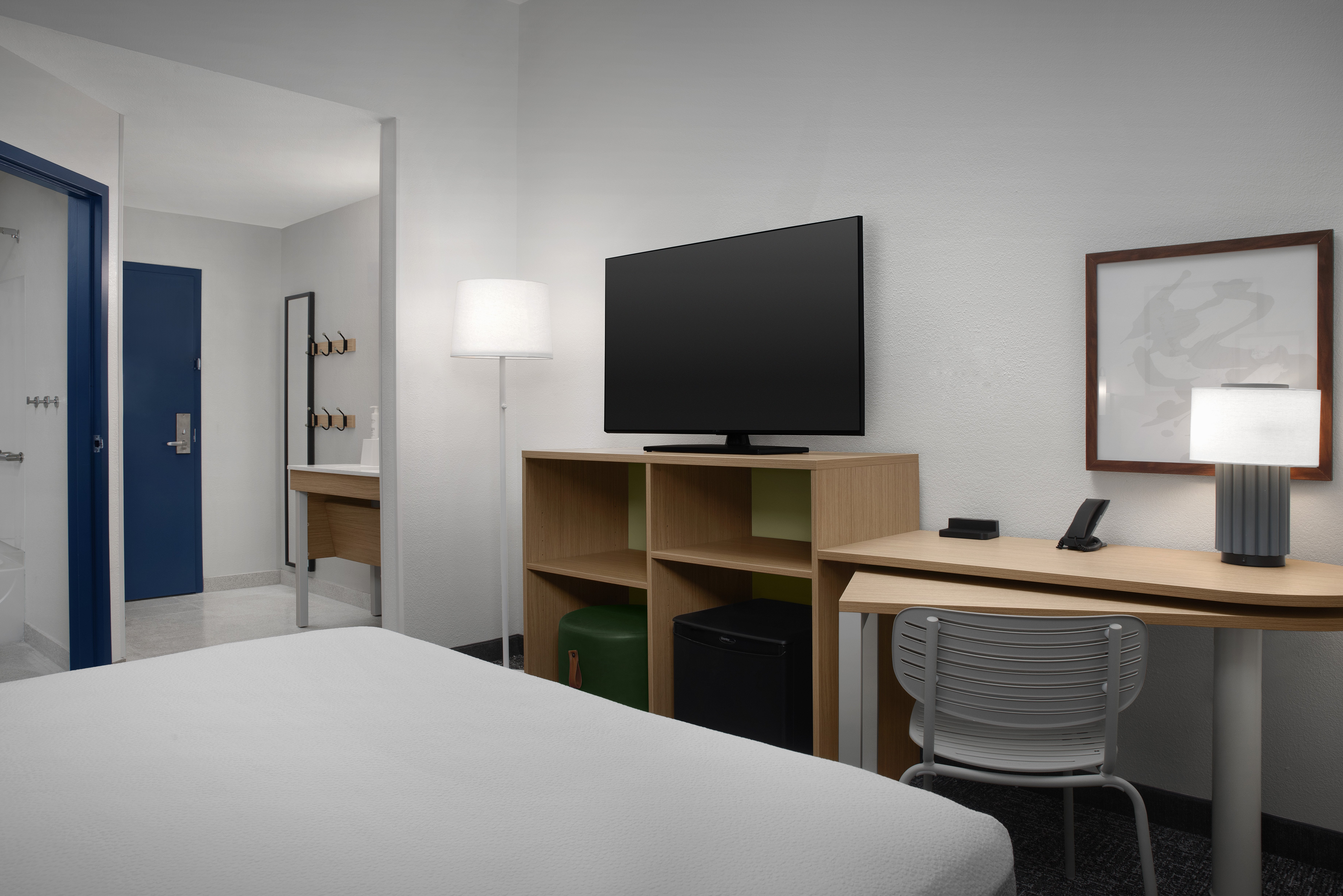 Double Accessible-queen Size Bed