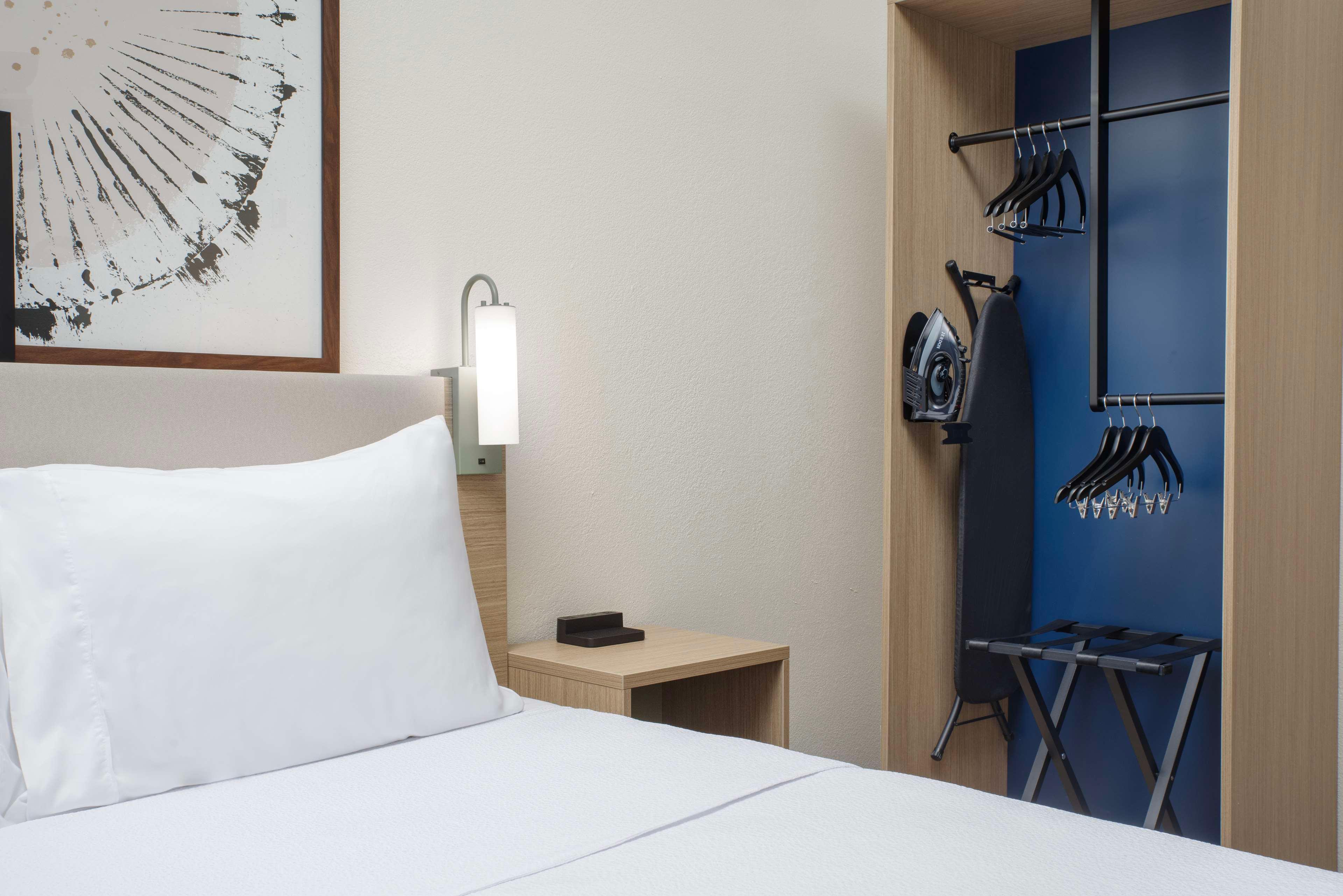Double Accessible-queen Size Bed