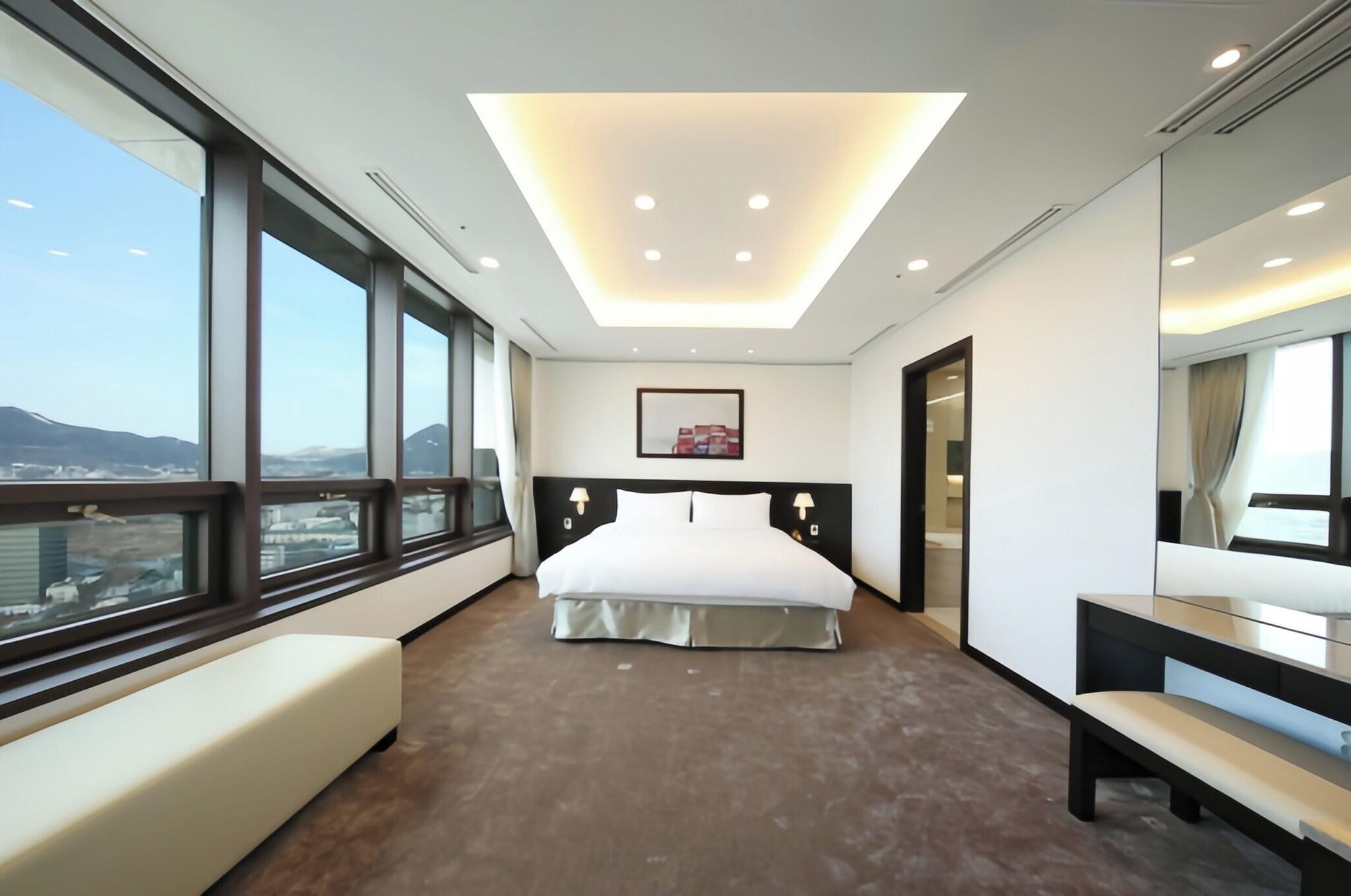 Room Penthouse