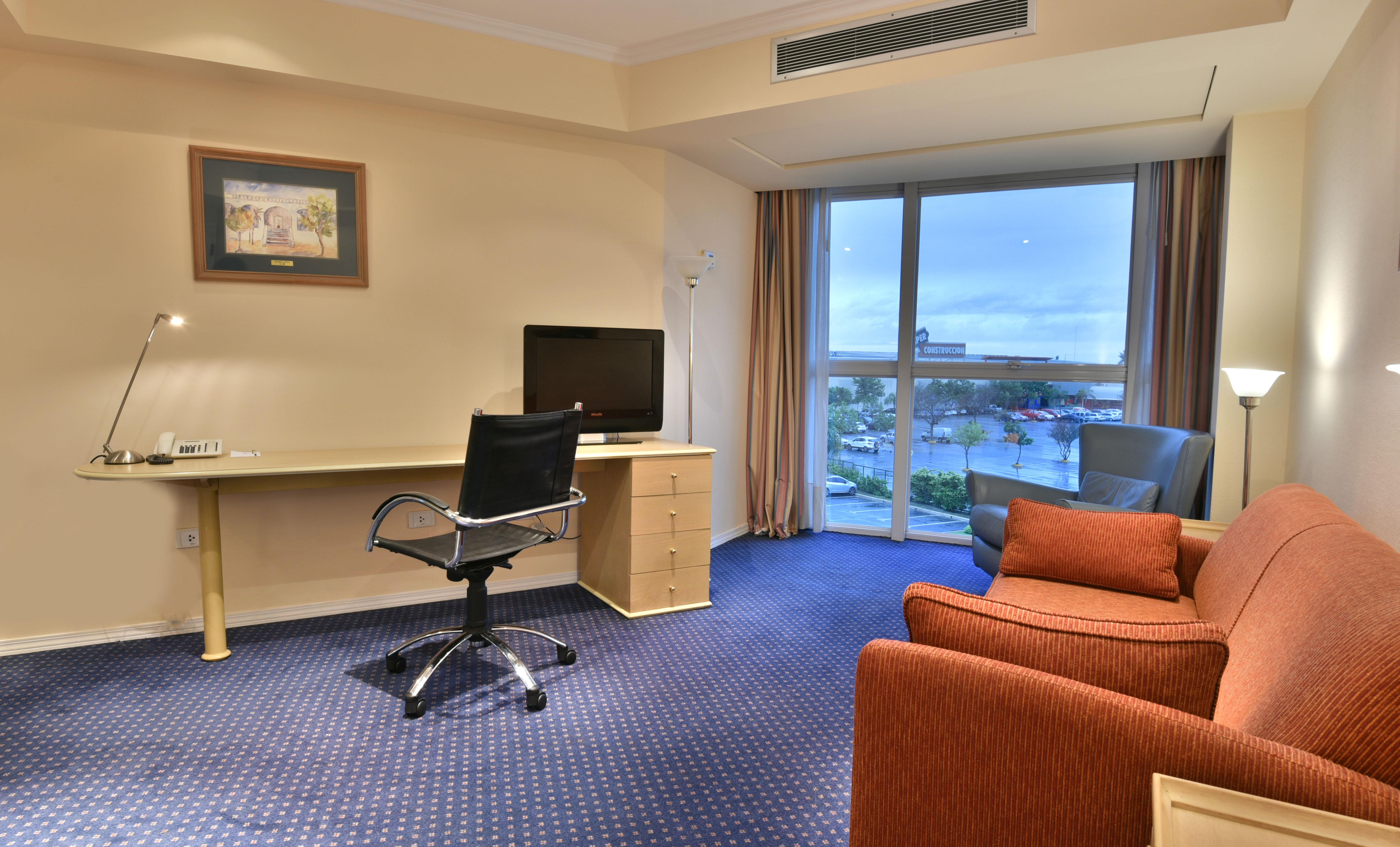 Suite King Bed Non Smoking