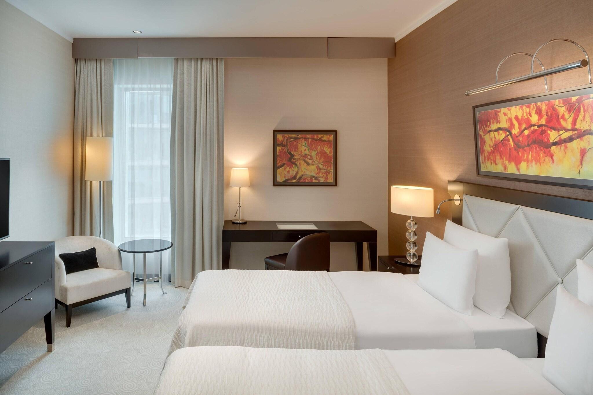 Suite Deluxe Two Beds