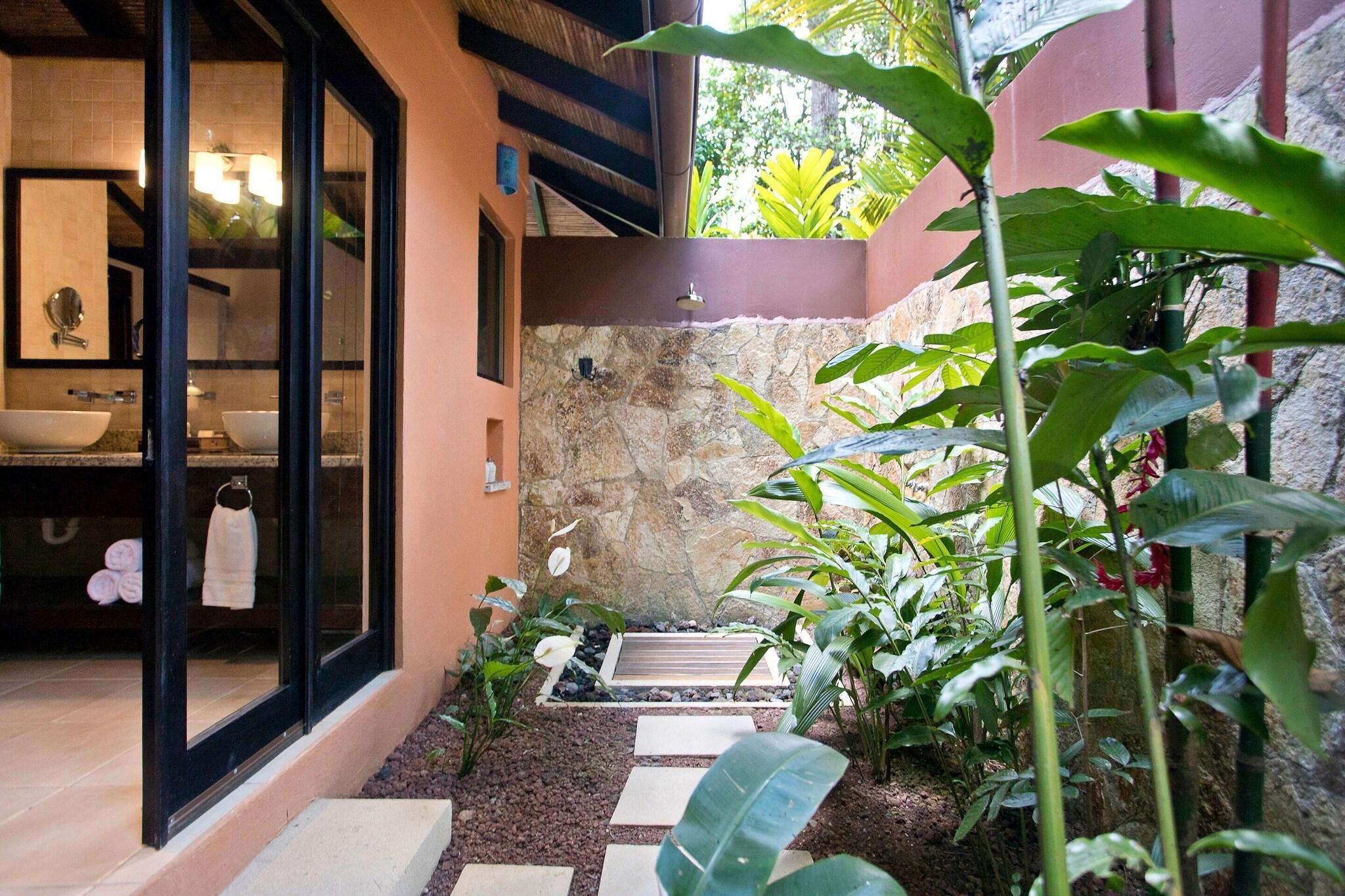 Quadruple Deluxe Garden View