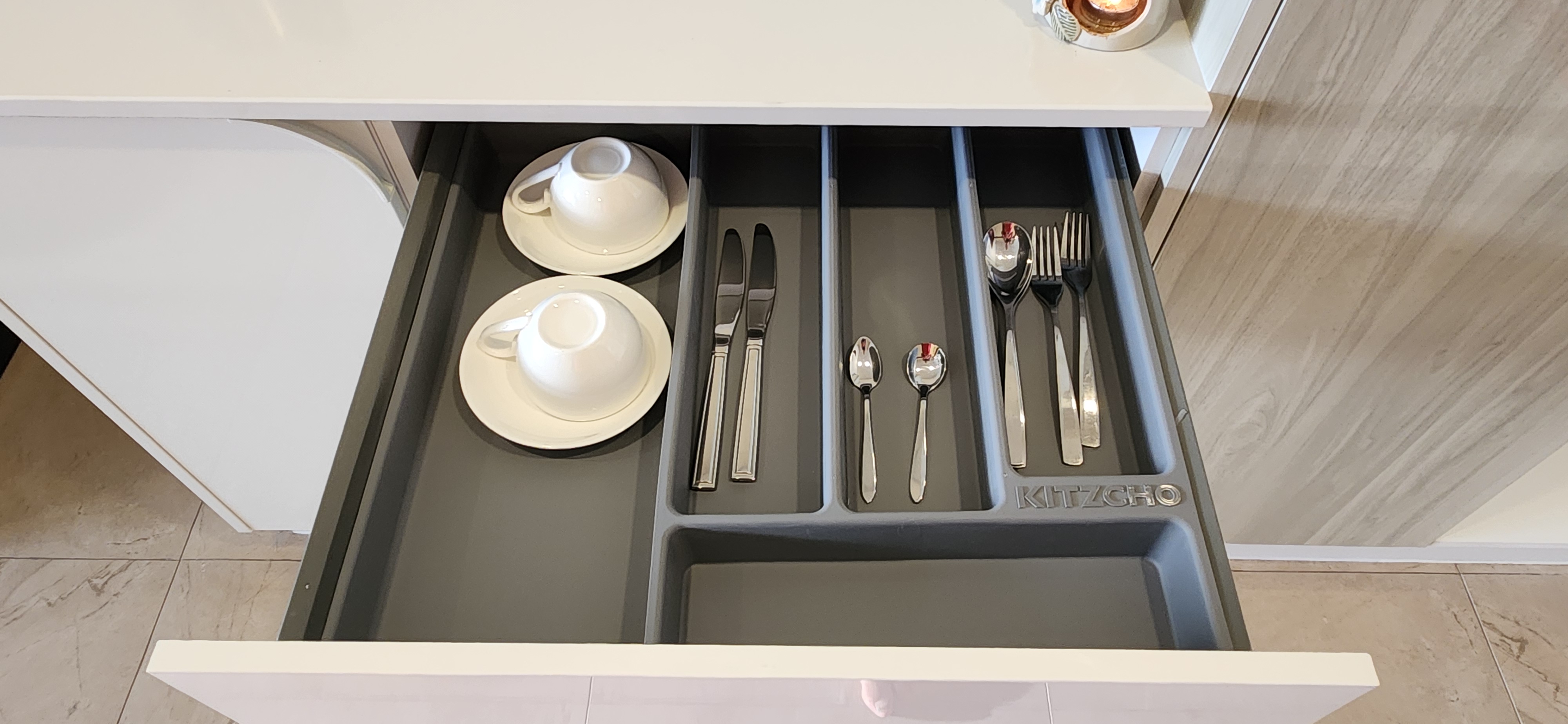 Room Deluxe Side Sea View