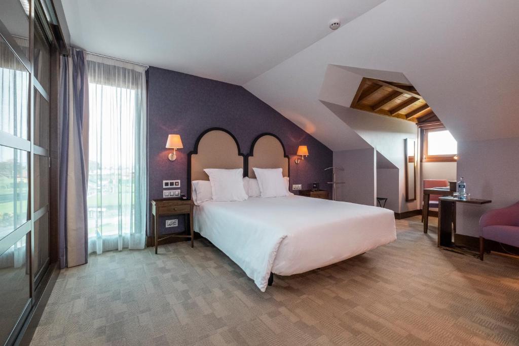 Double or Twin Superior