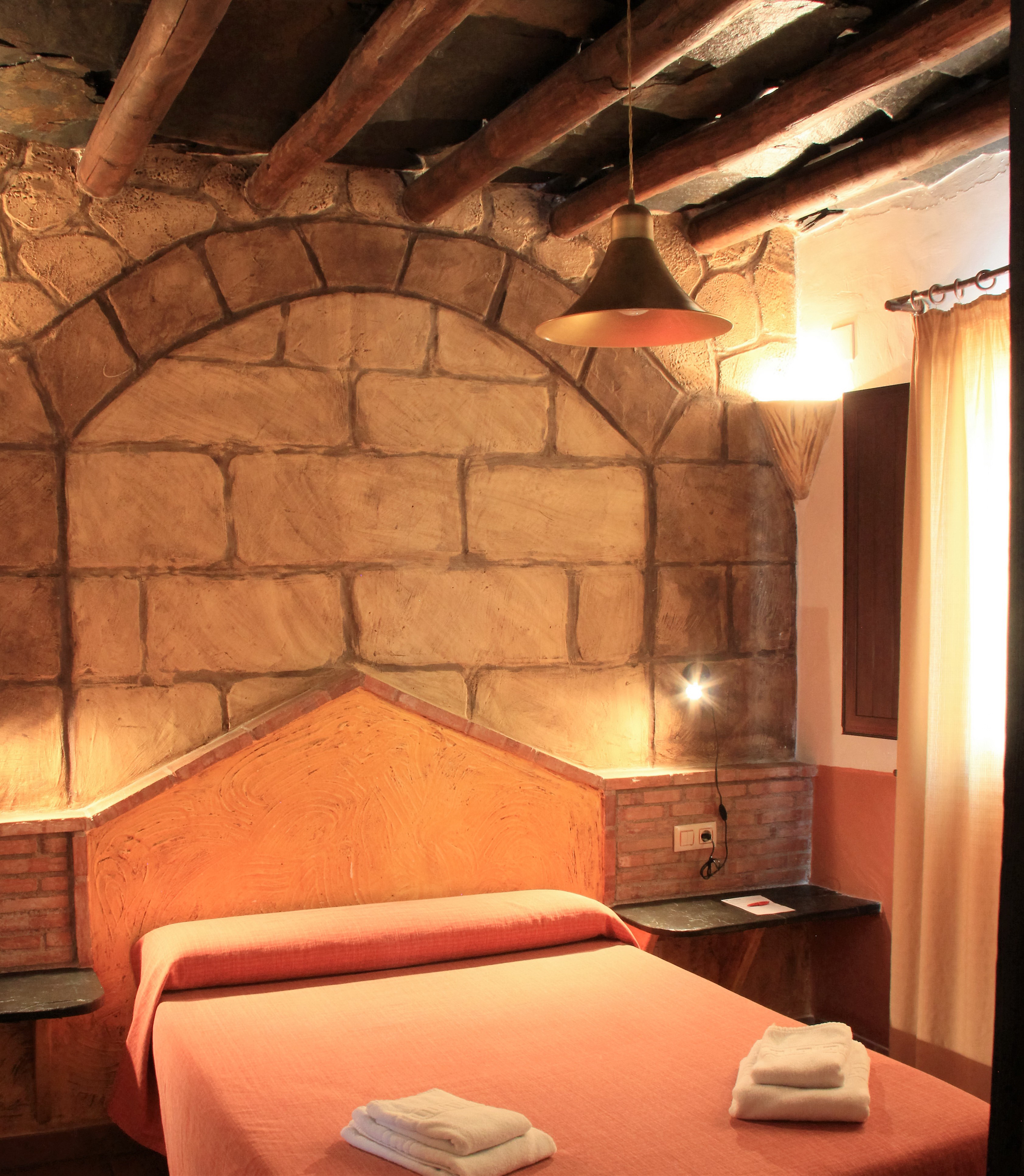 Apartment Capacity 4