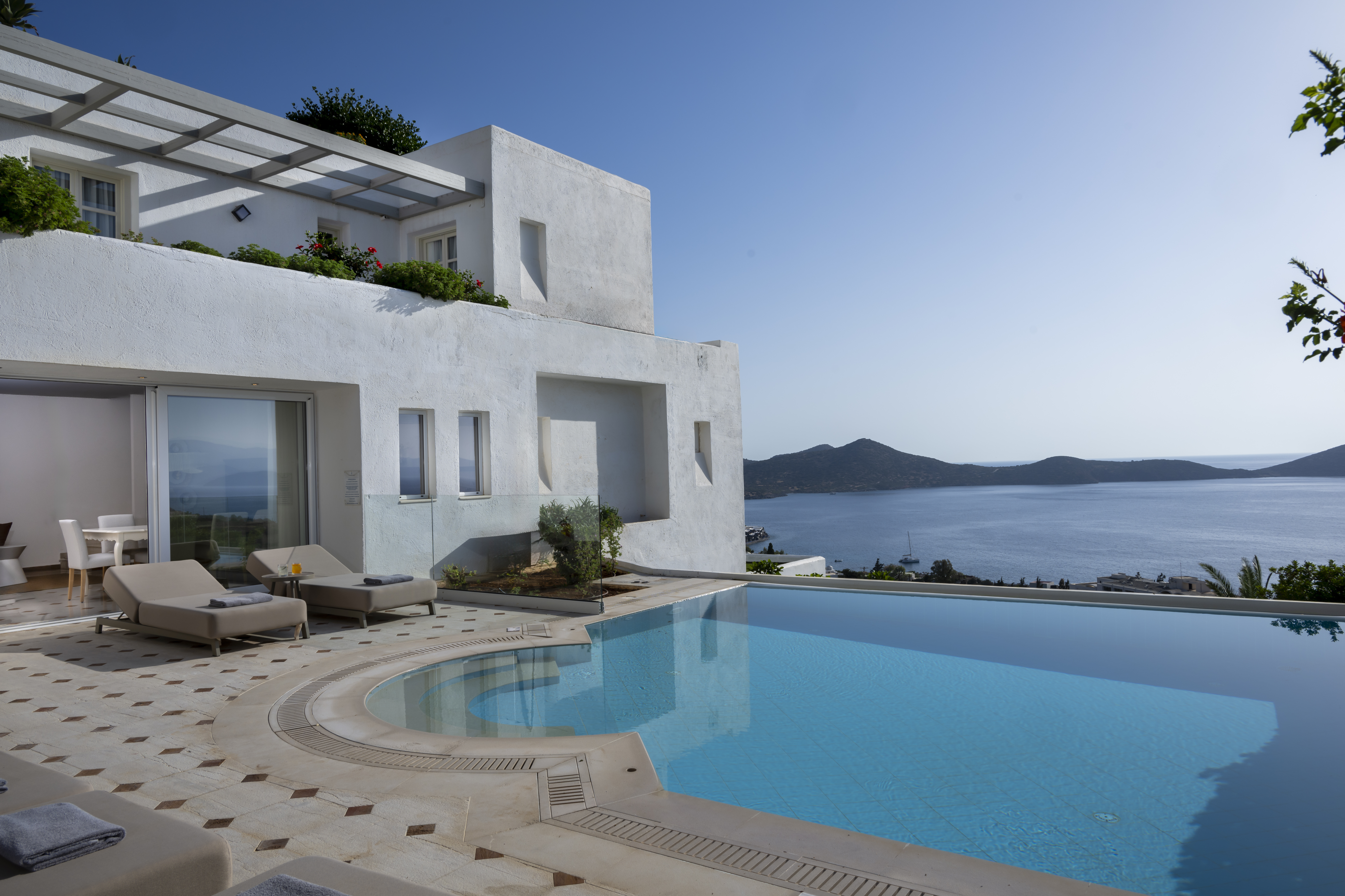 Villa Three Bedrooms with Private Pool