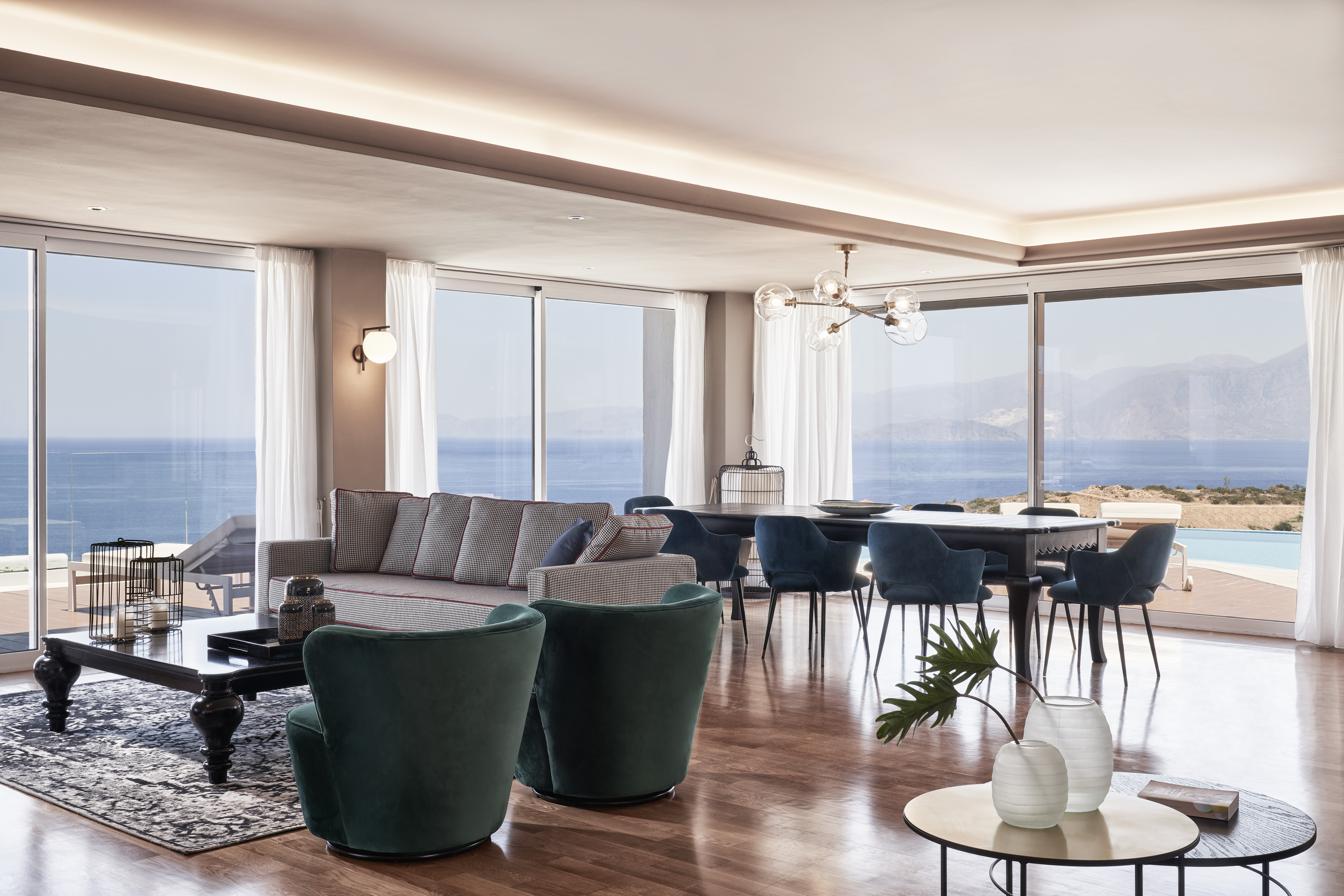 Villa Four Bedrooms with Private Pool