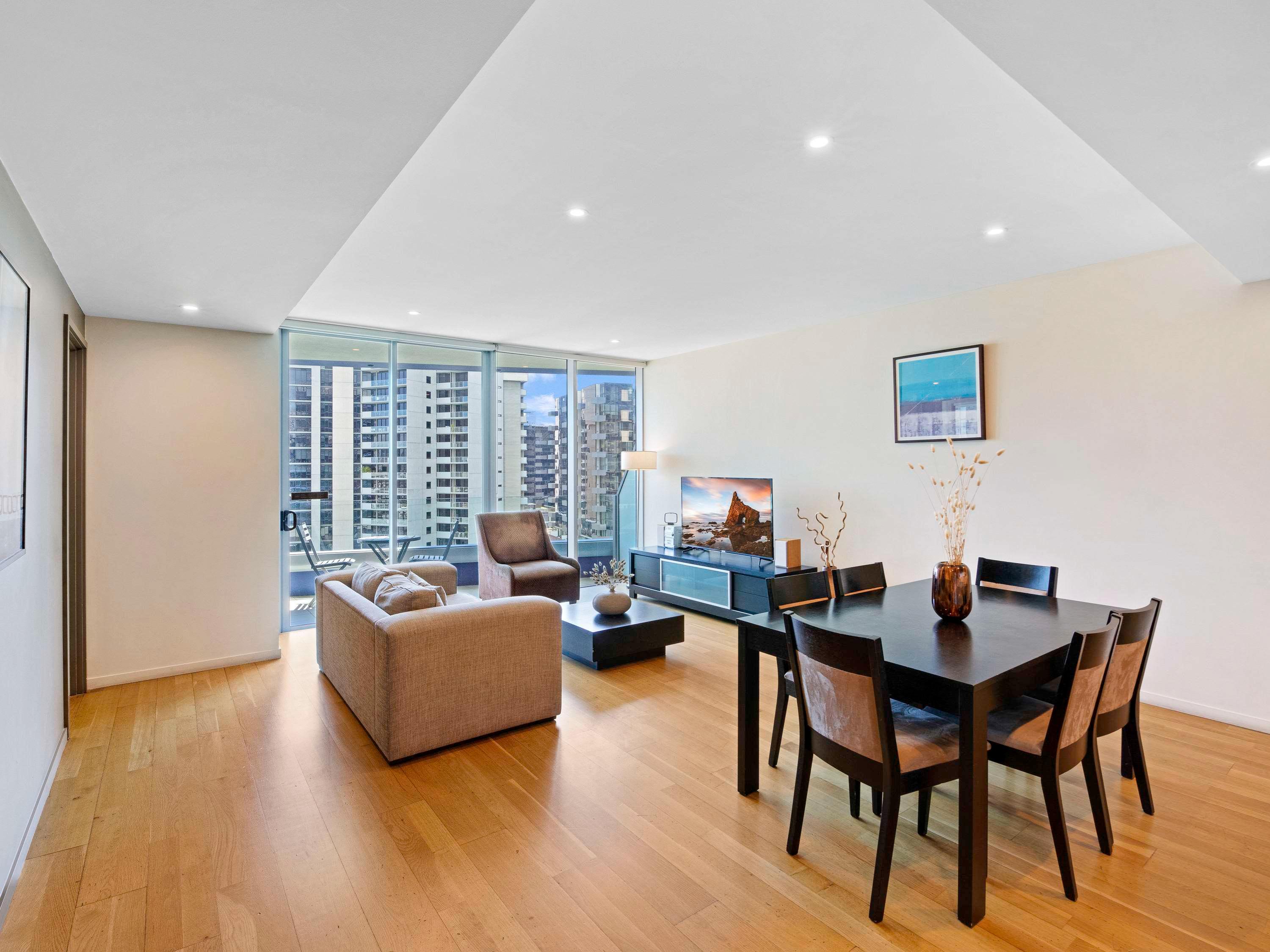 Apartment with Views