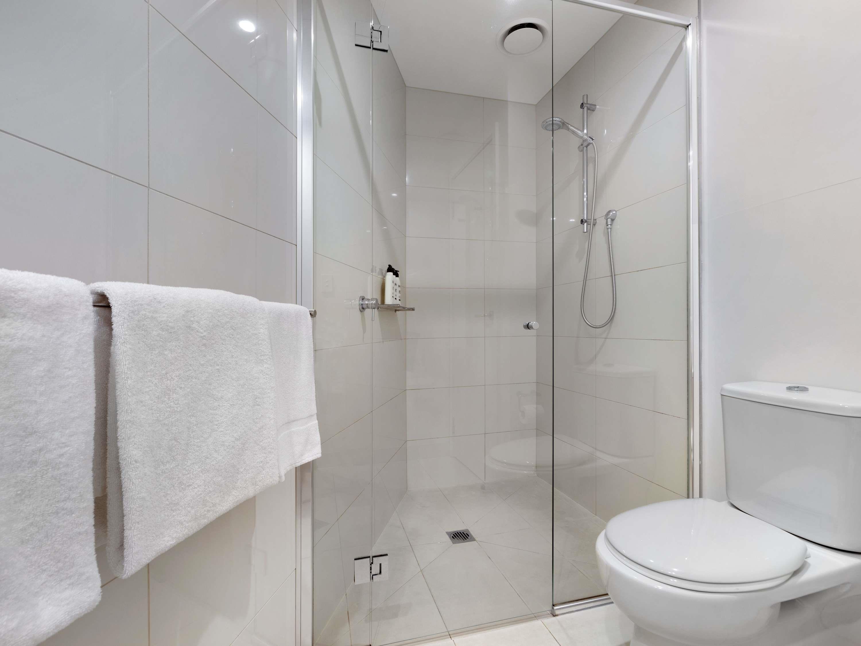 Apartment Queen Size Bed