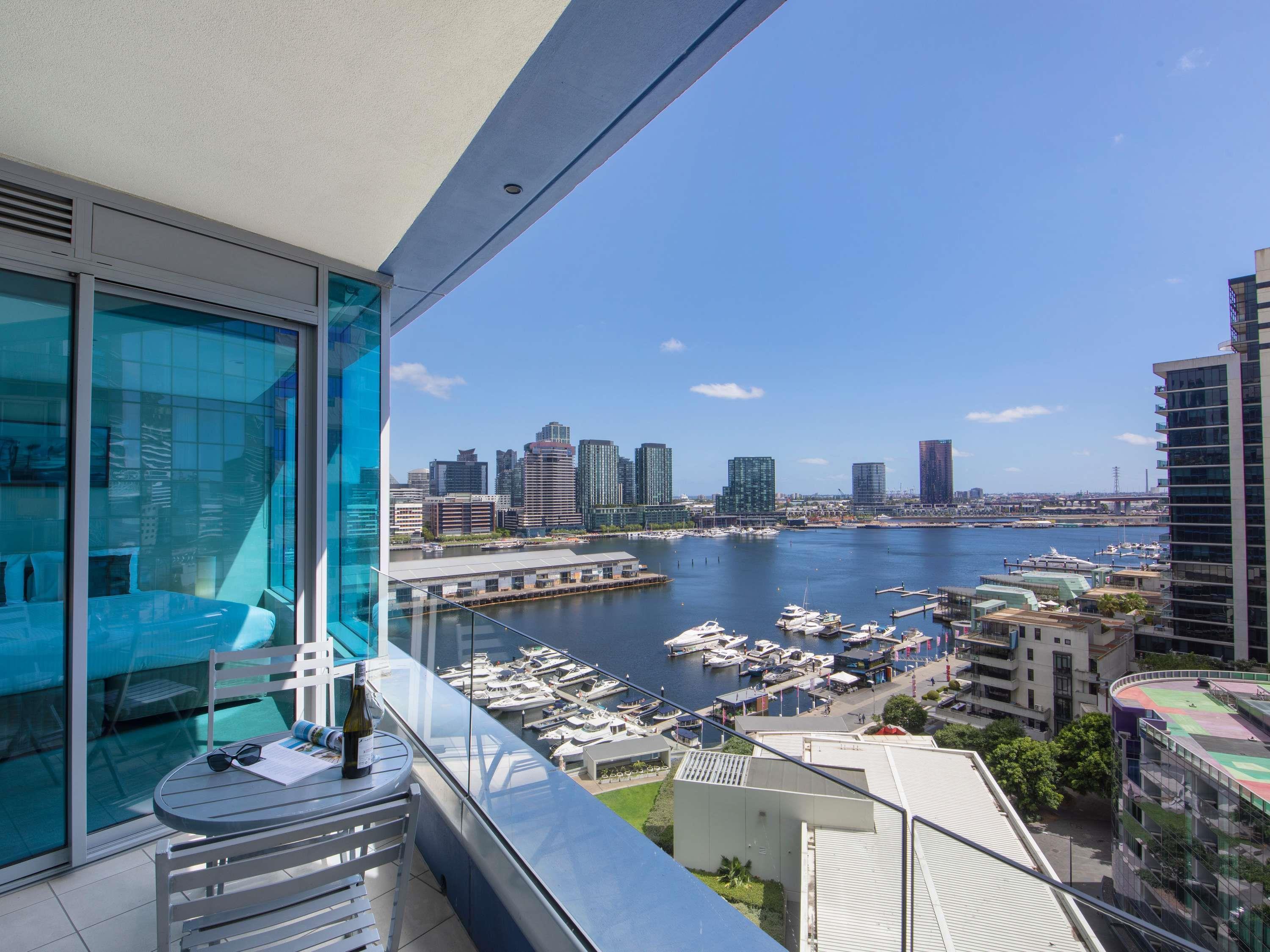 Apartment with Views