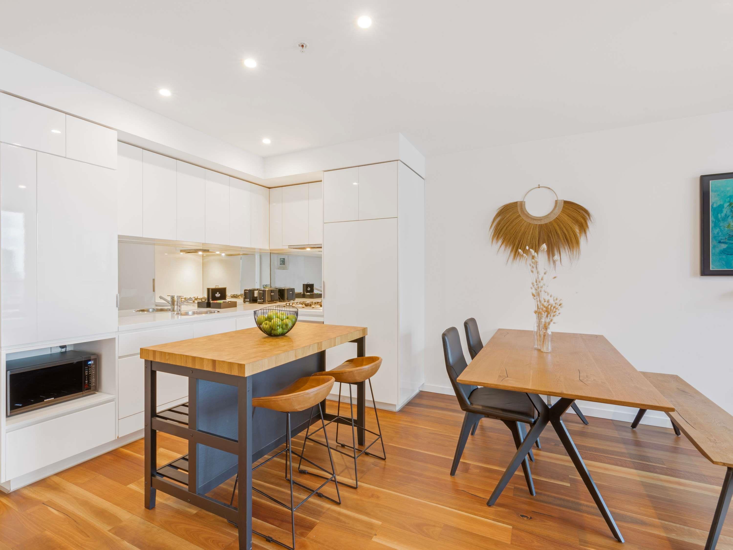 Apartment with Views