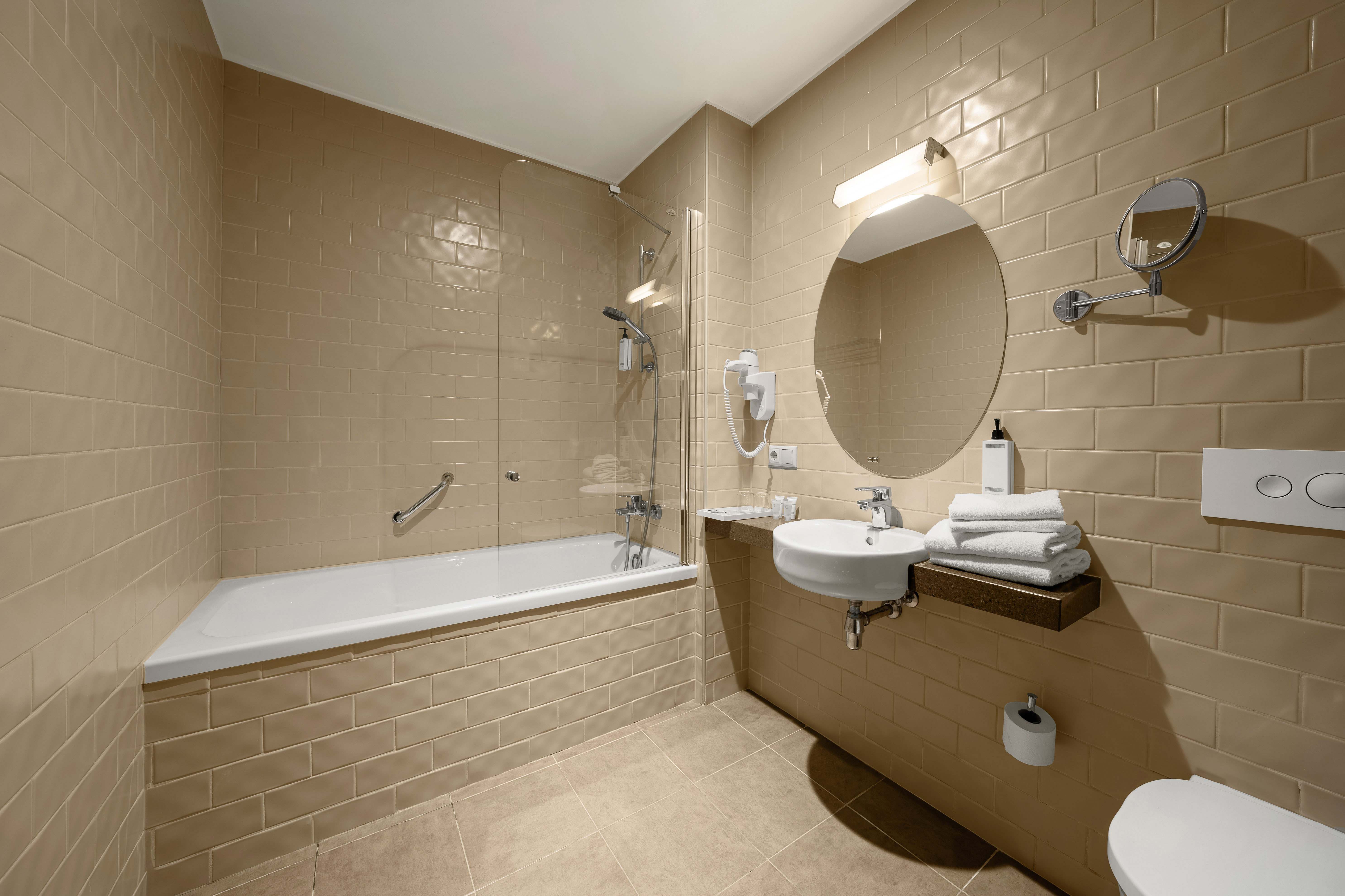 Double or Twin Superior