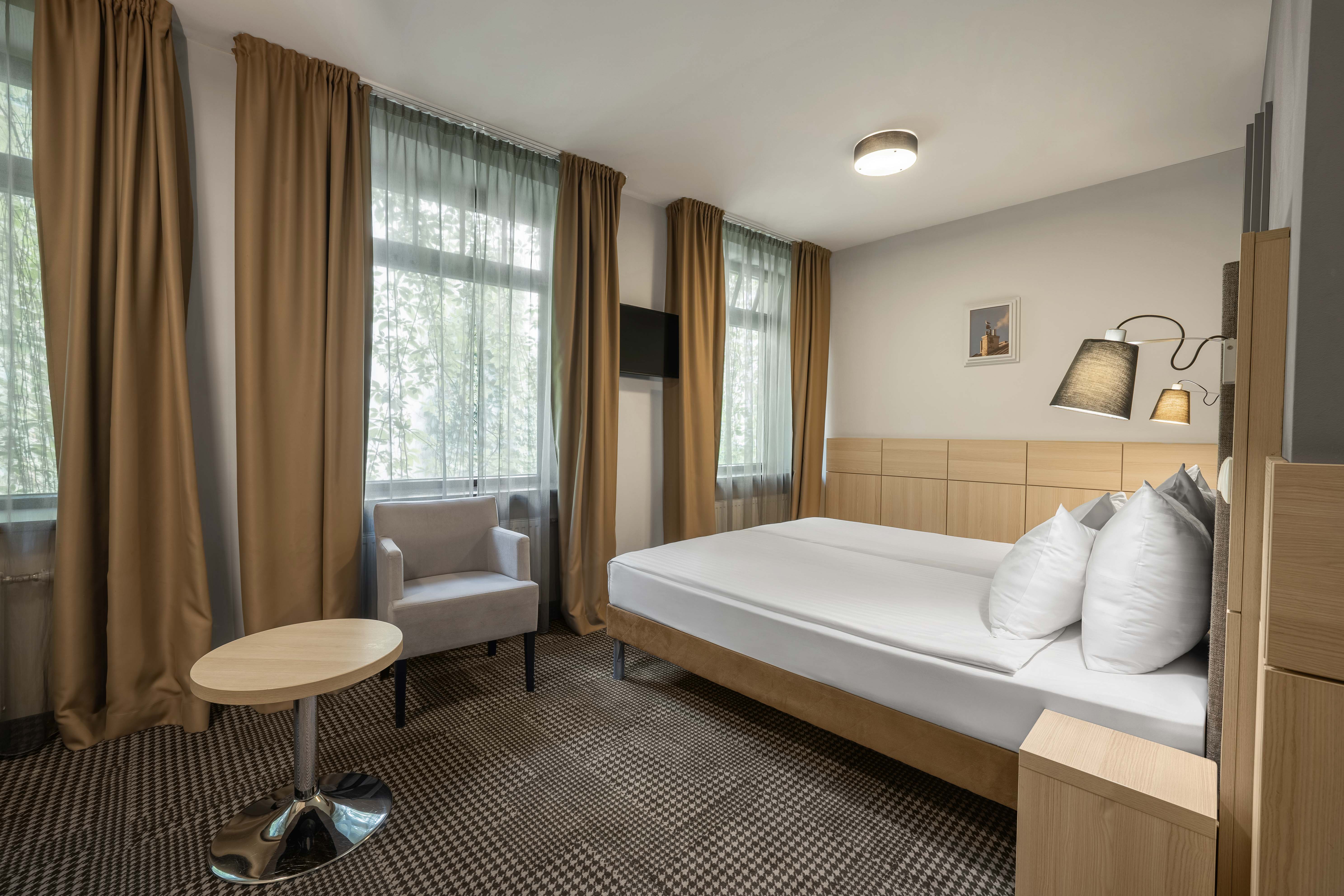 Double or Twin Superior