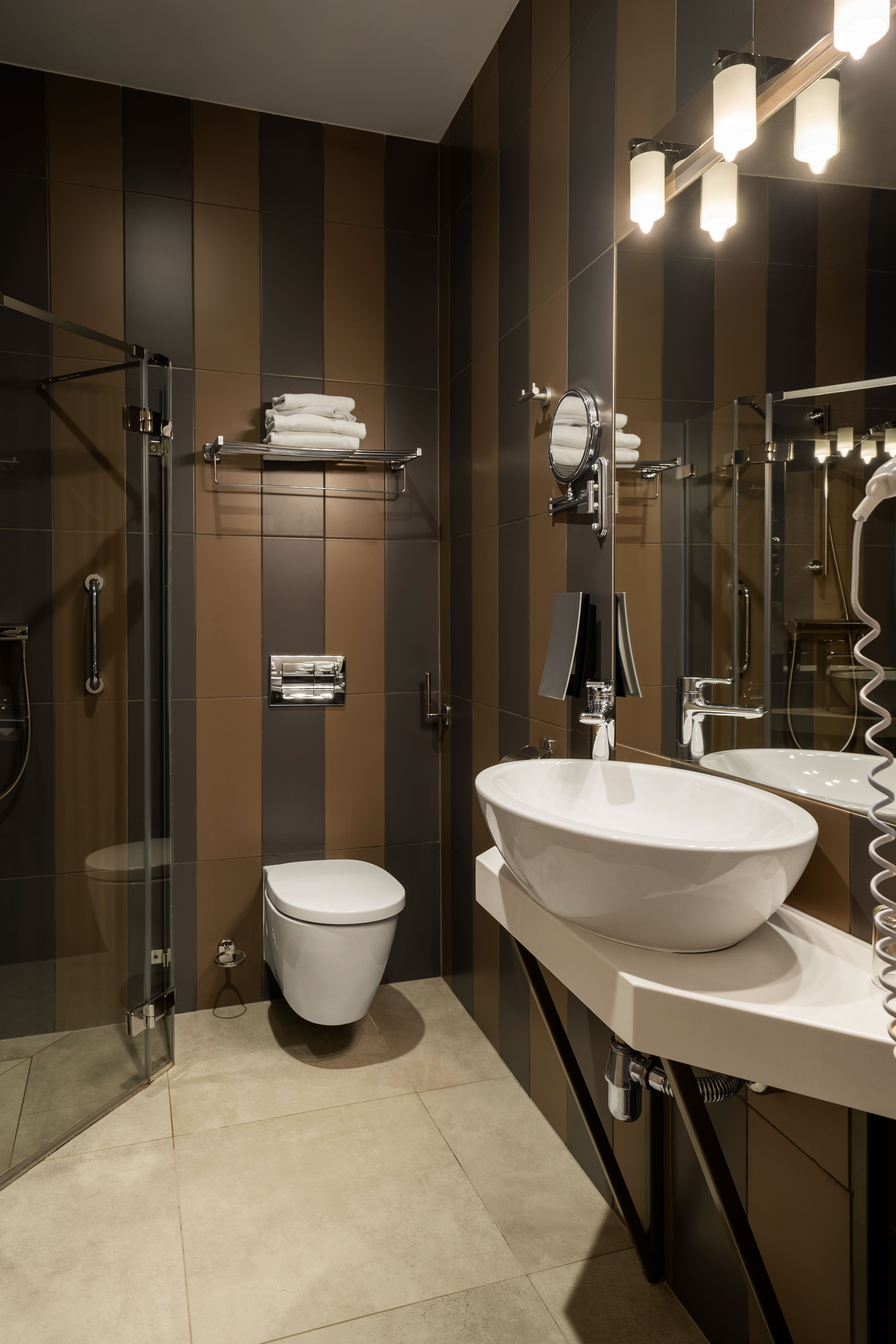 Double or Twin Standard