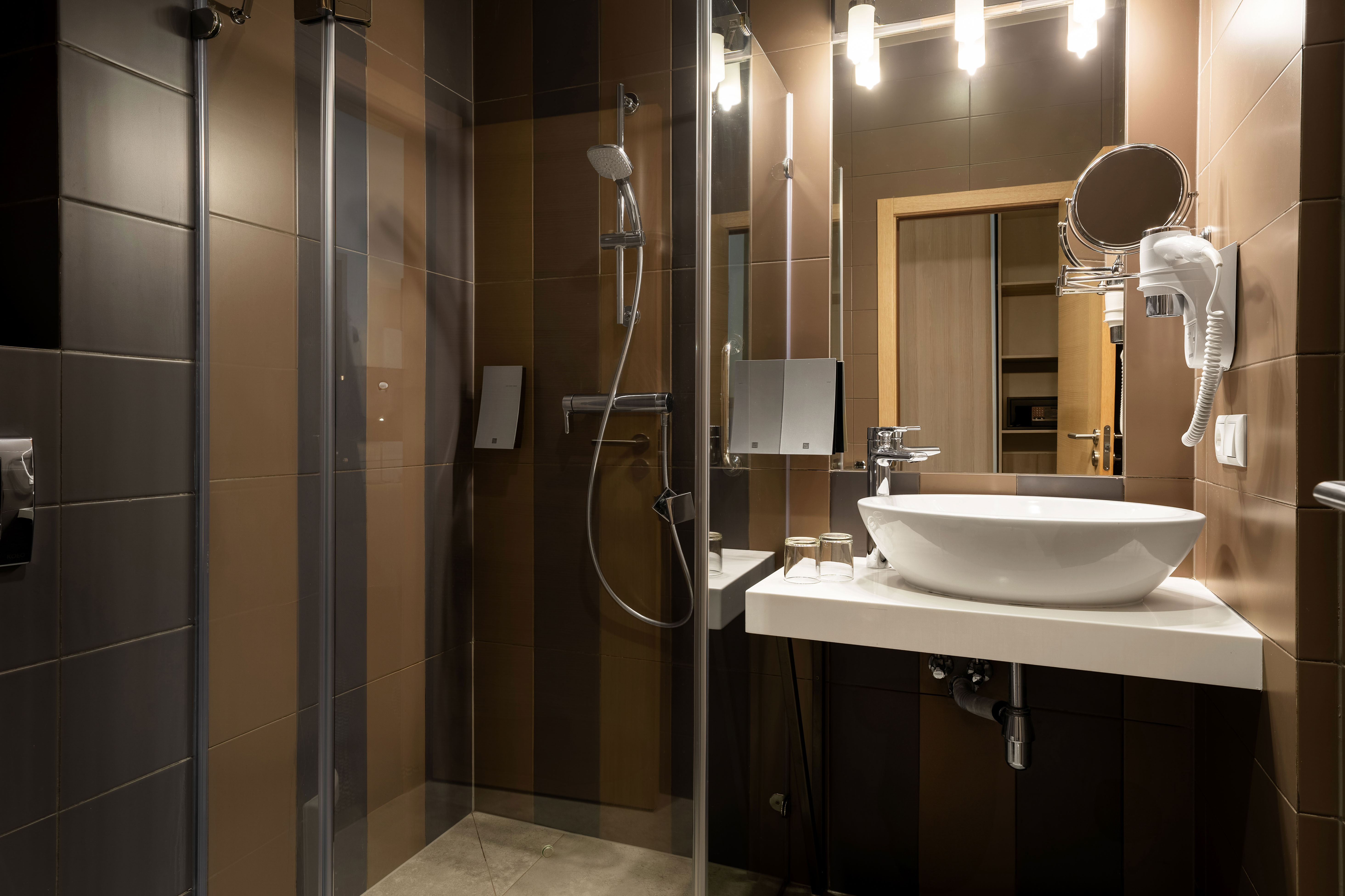 Double or Twin Economy