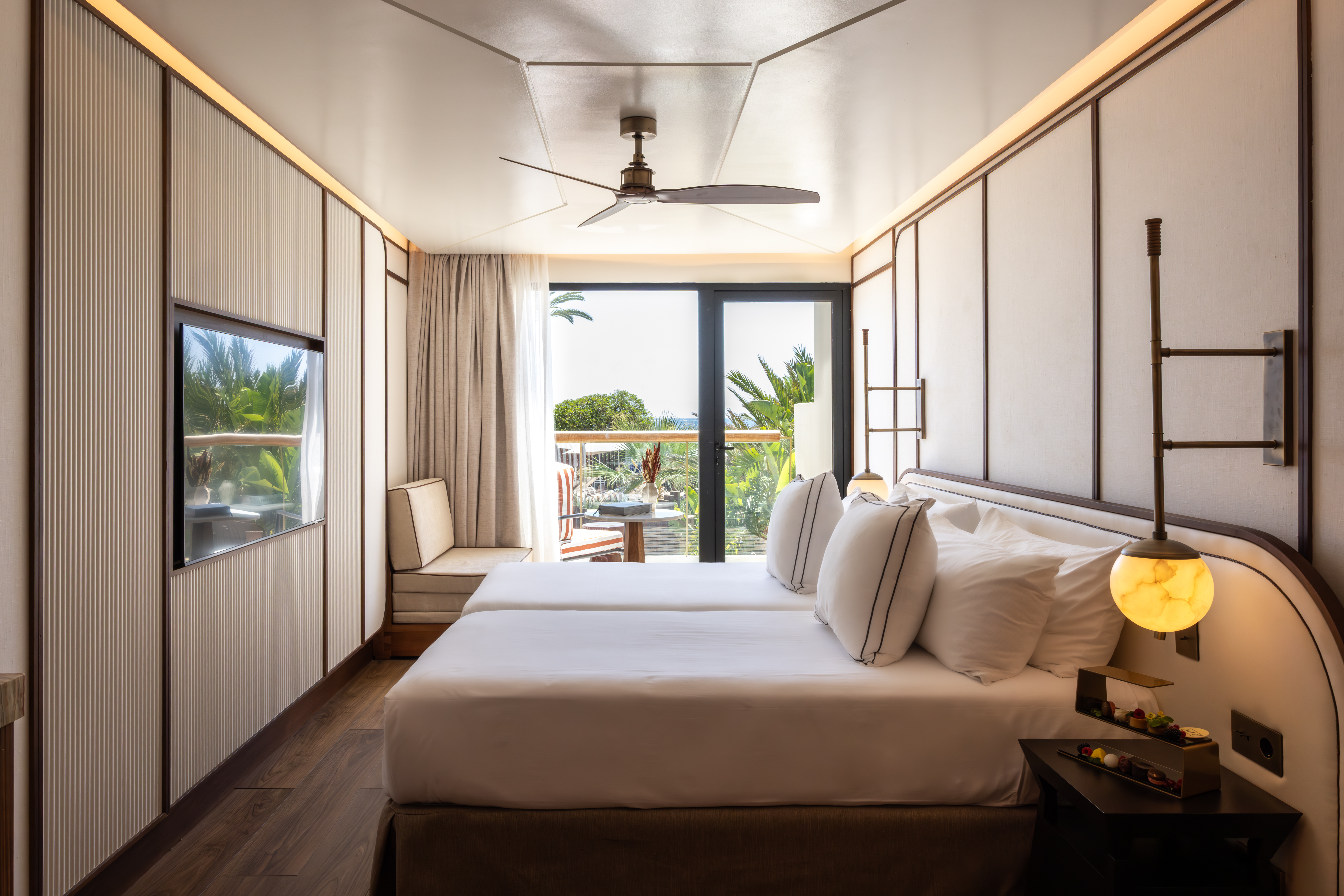 Double or Twin with Private Pool