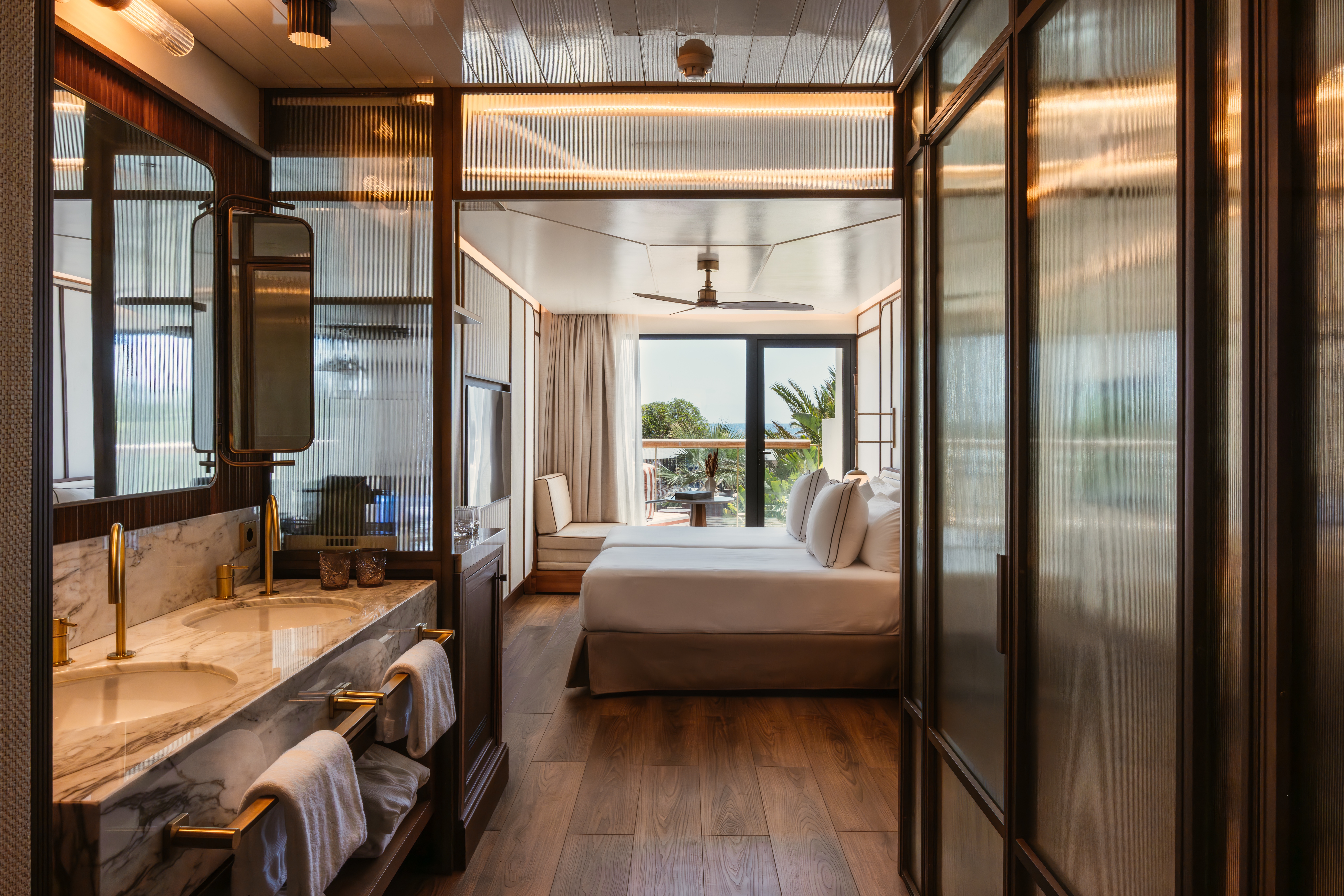 Double Single with Private Pool