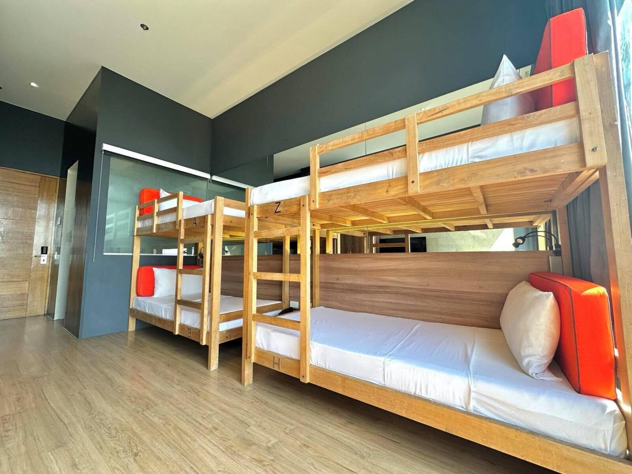 Twin Bunk Bed