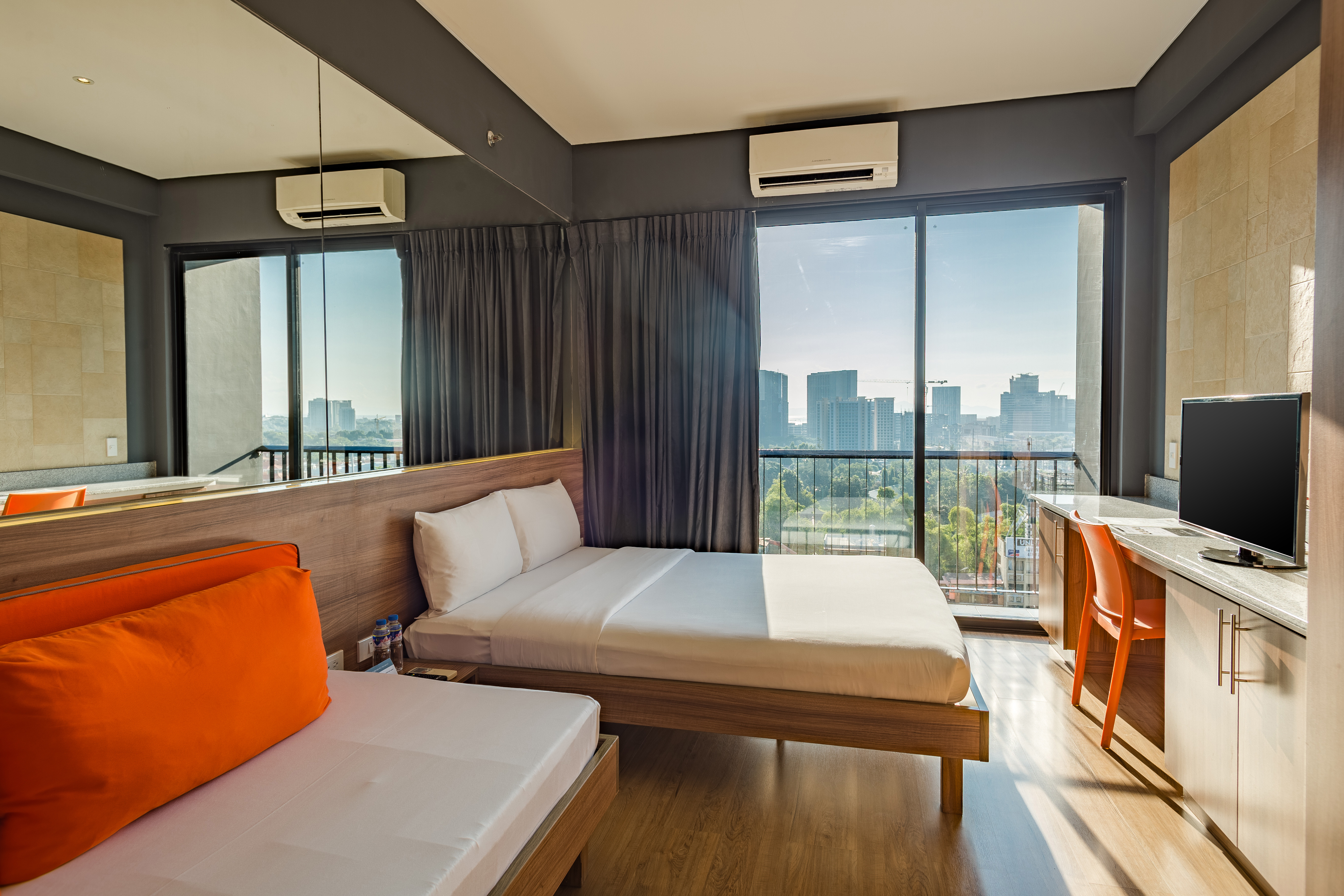 Double Queen Size Bed