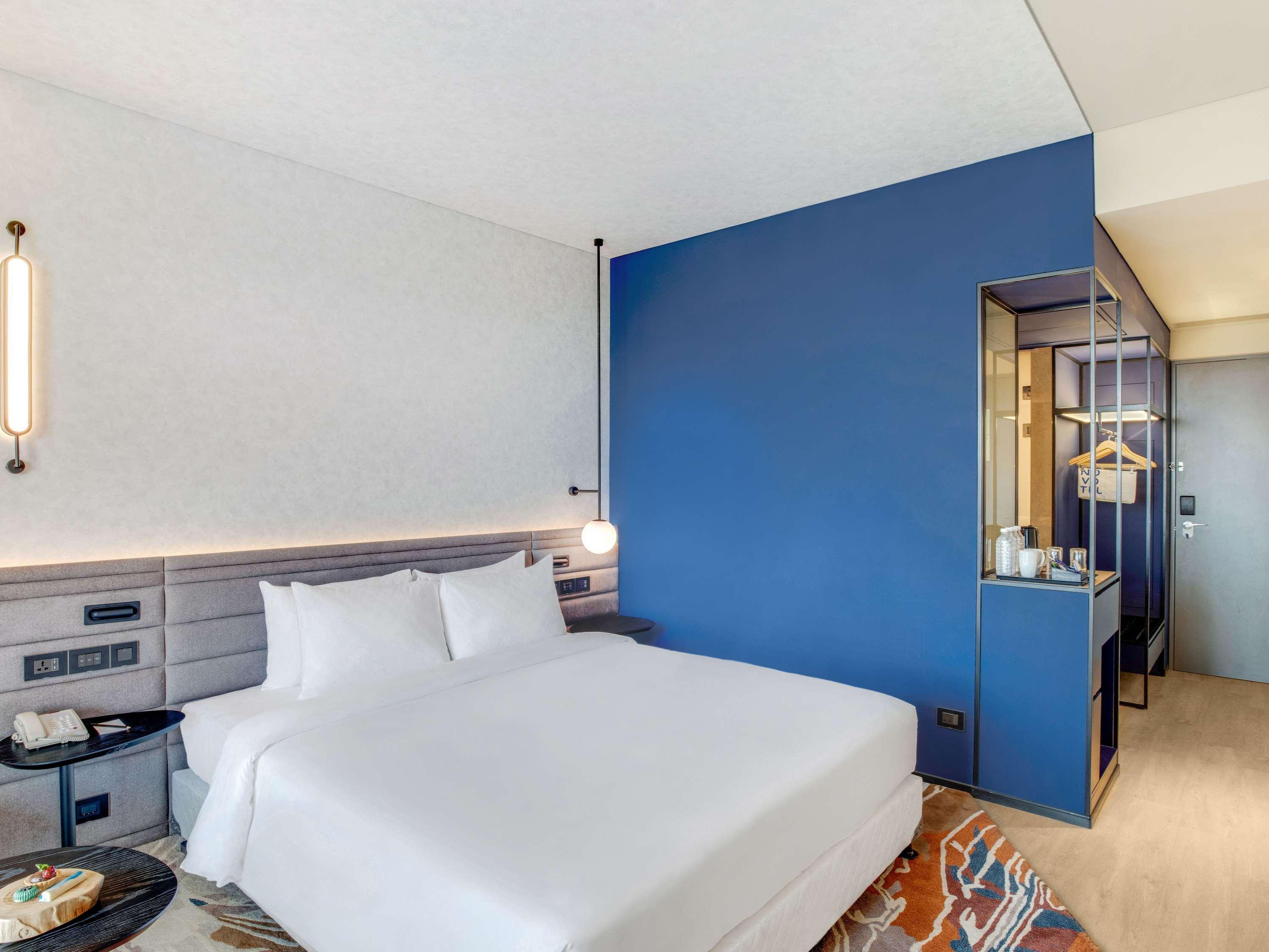 Double Premier King Bed