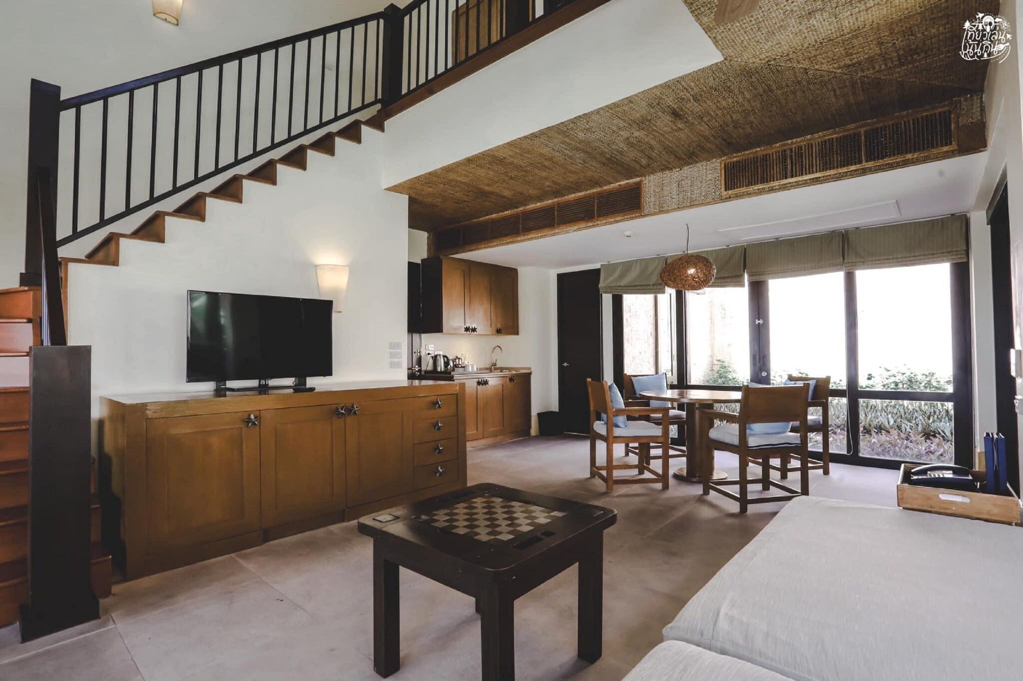 Double with Private Pool