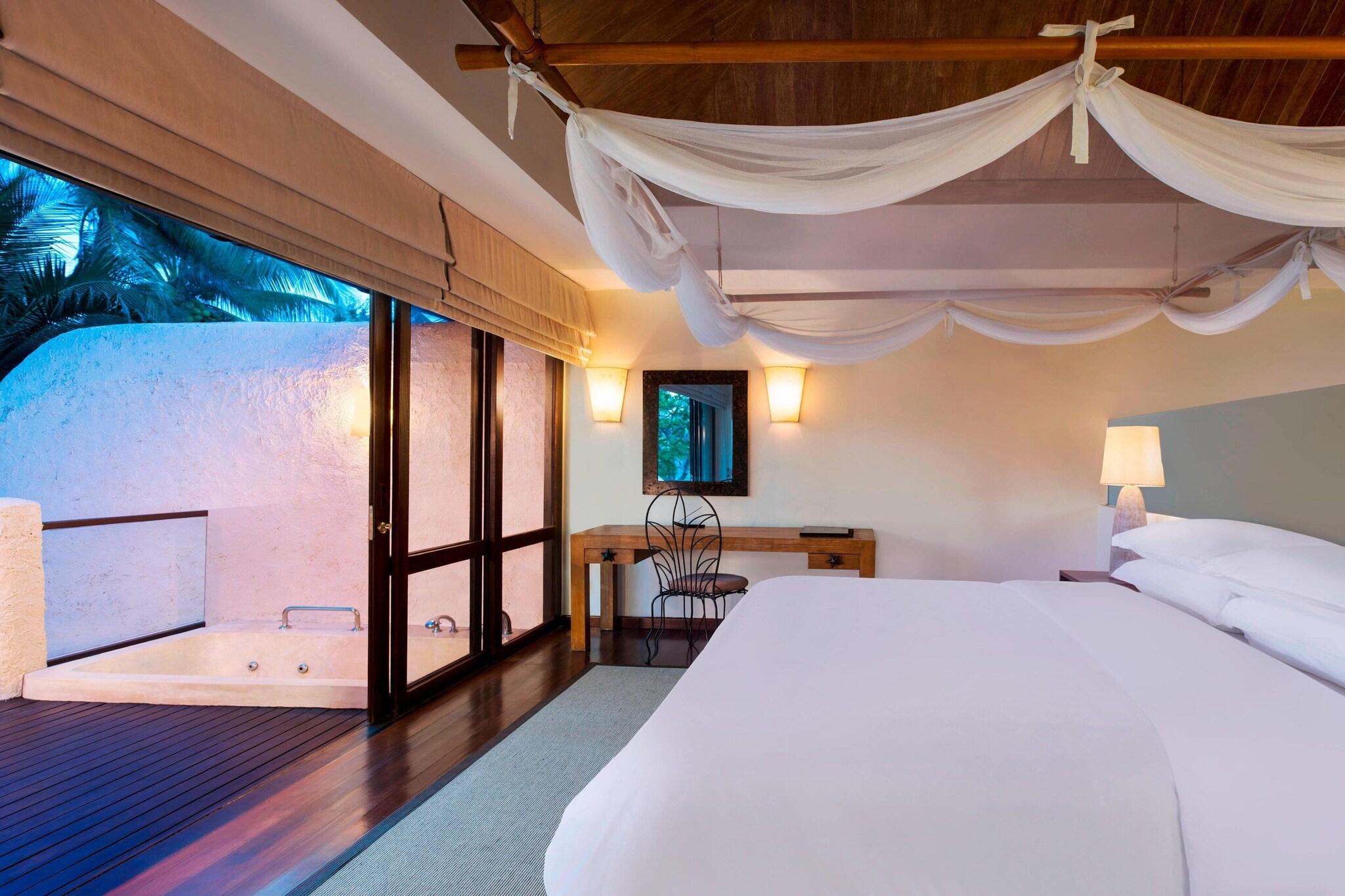 Double with Private Pool