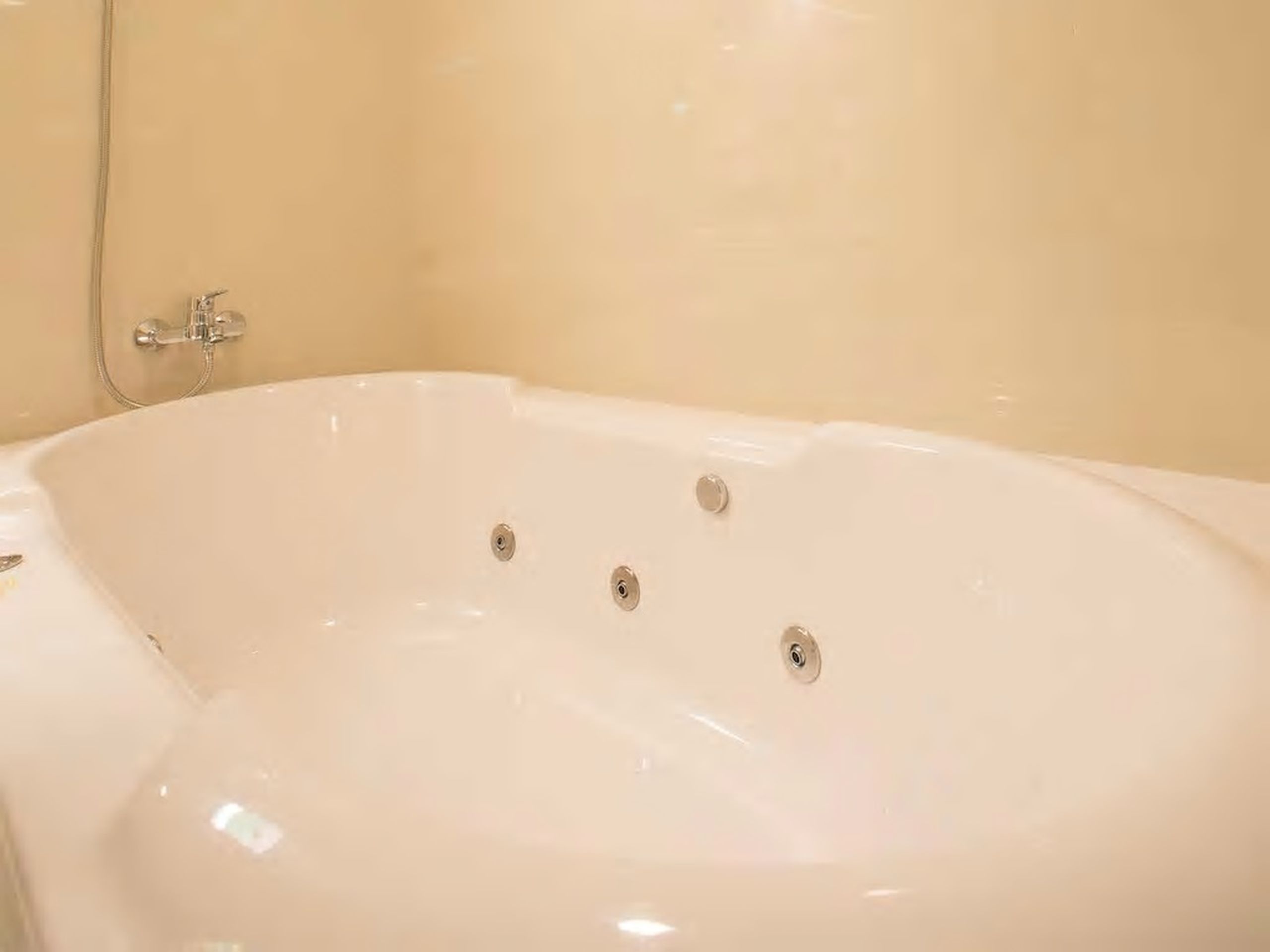 Double Deluxe with Jacuzzi