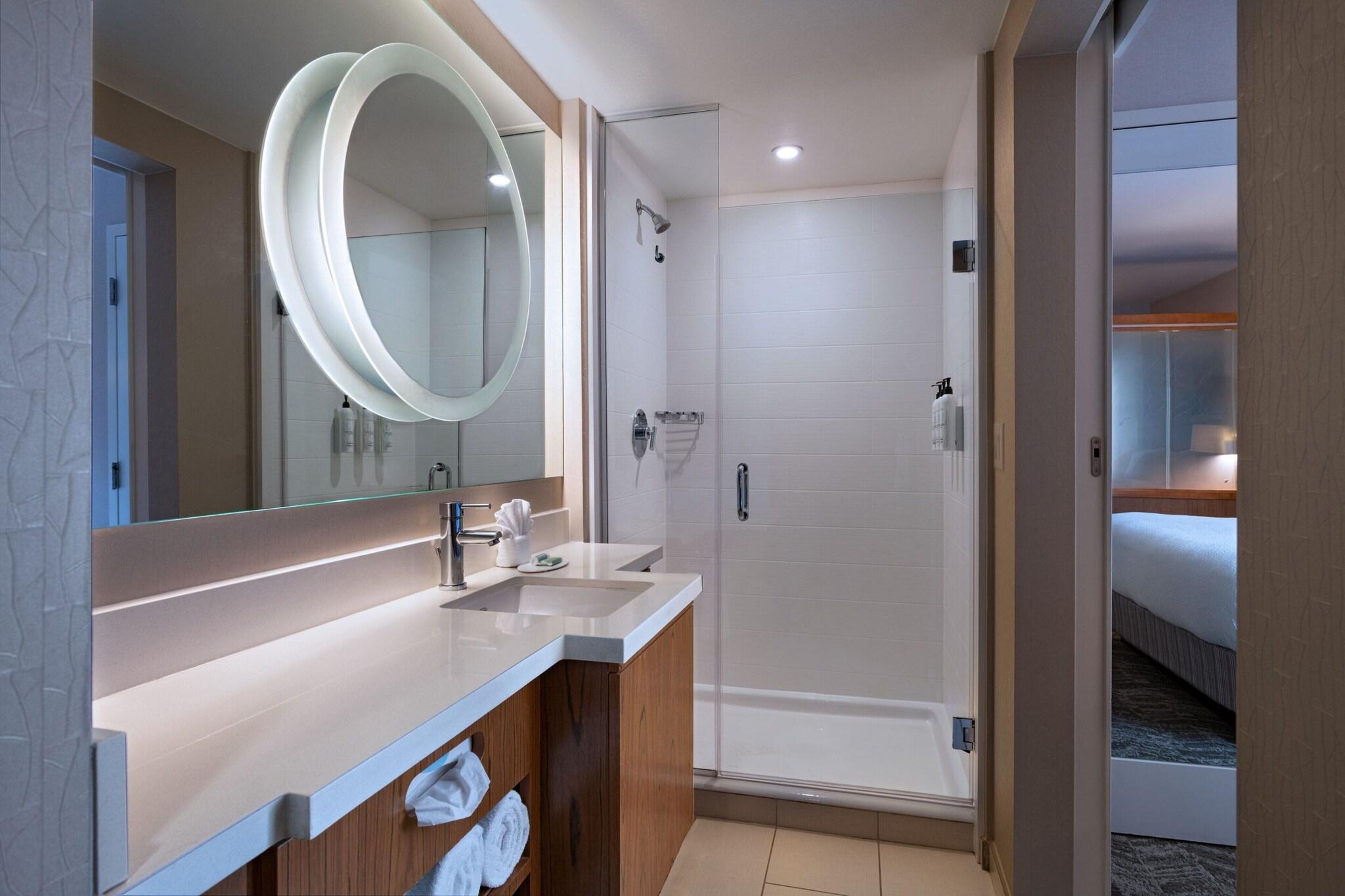 Suite Two Queen Beds