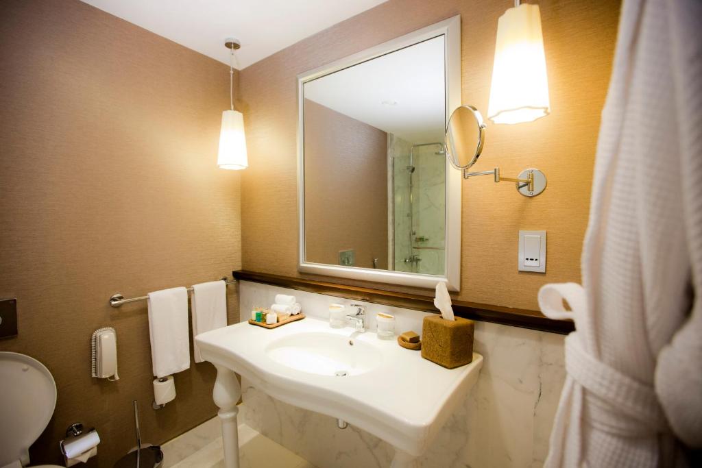 Suite Two Bedrooms