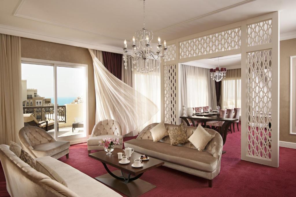 Suite Three Bedrooms