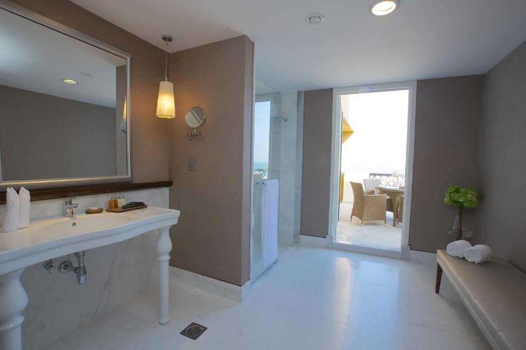 Double Premium Sea View