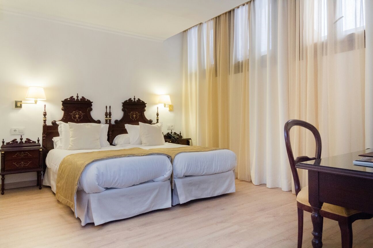 Double or Twin Superior