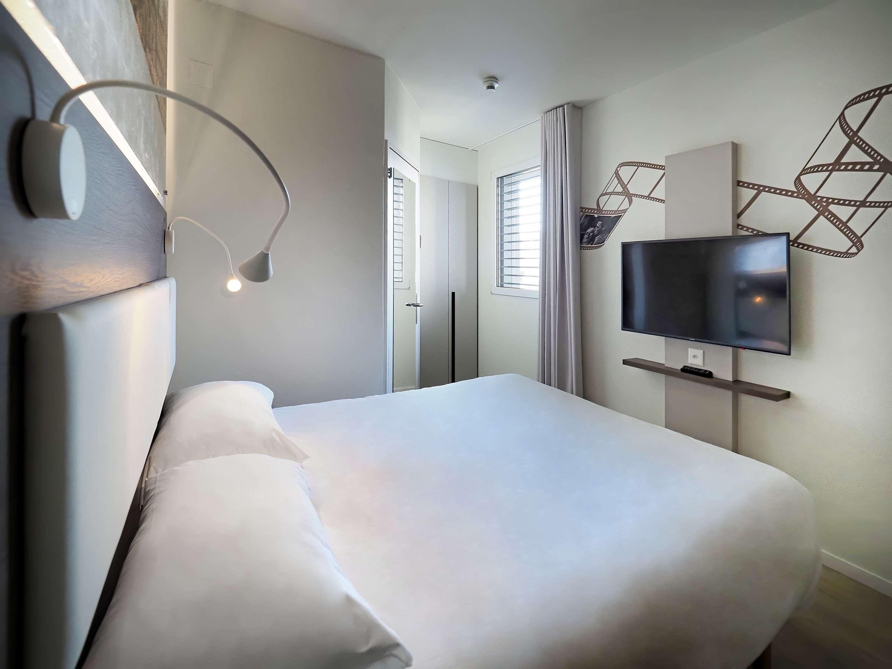 Room Standard