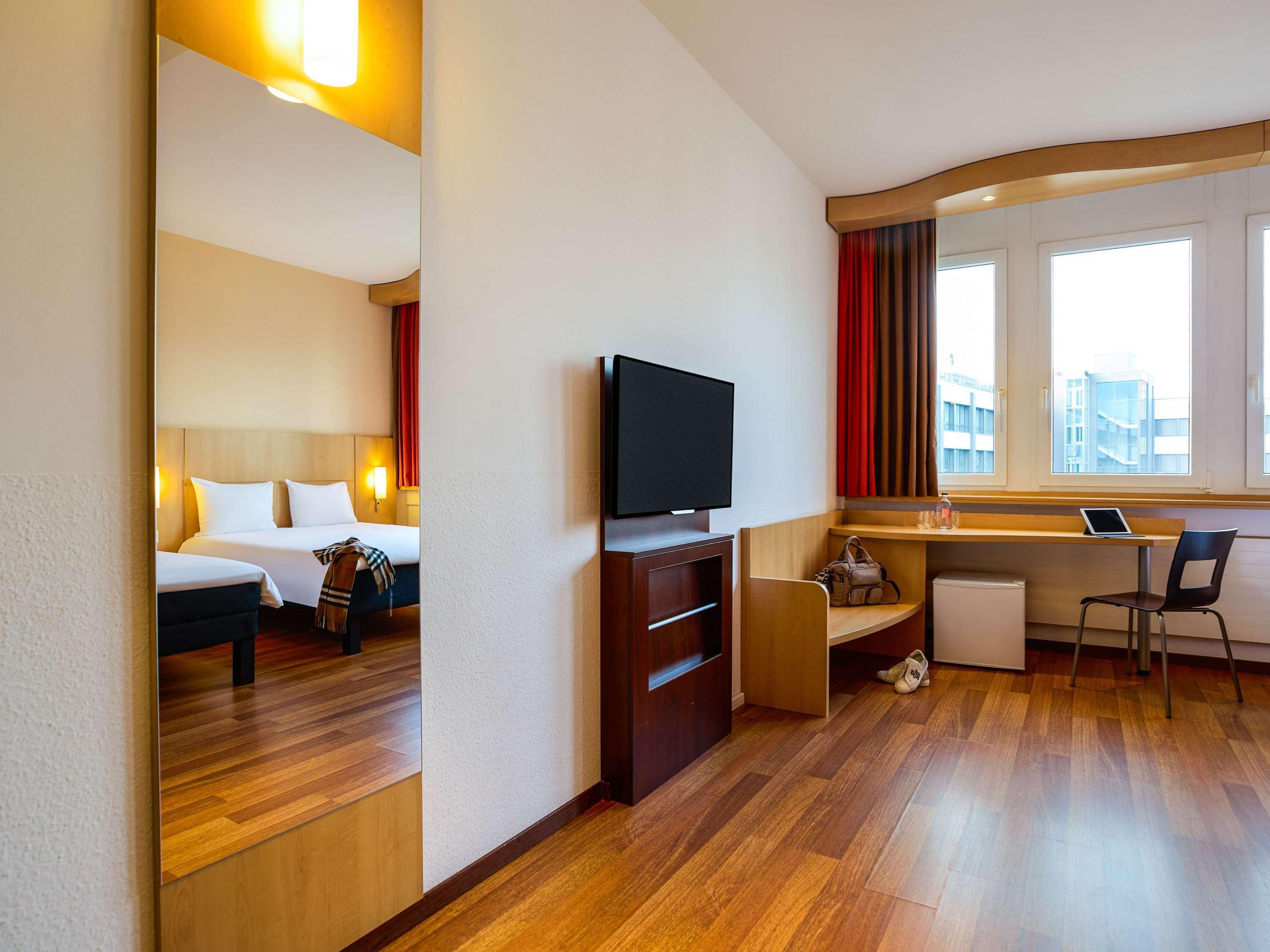 Triple with Double Bed