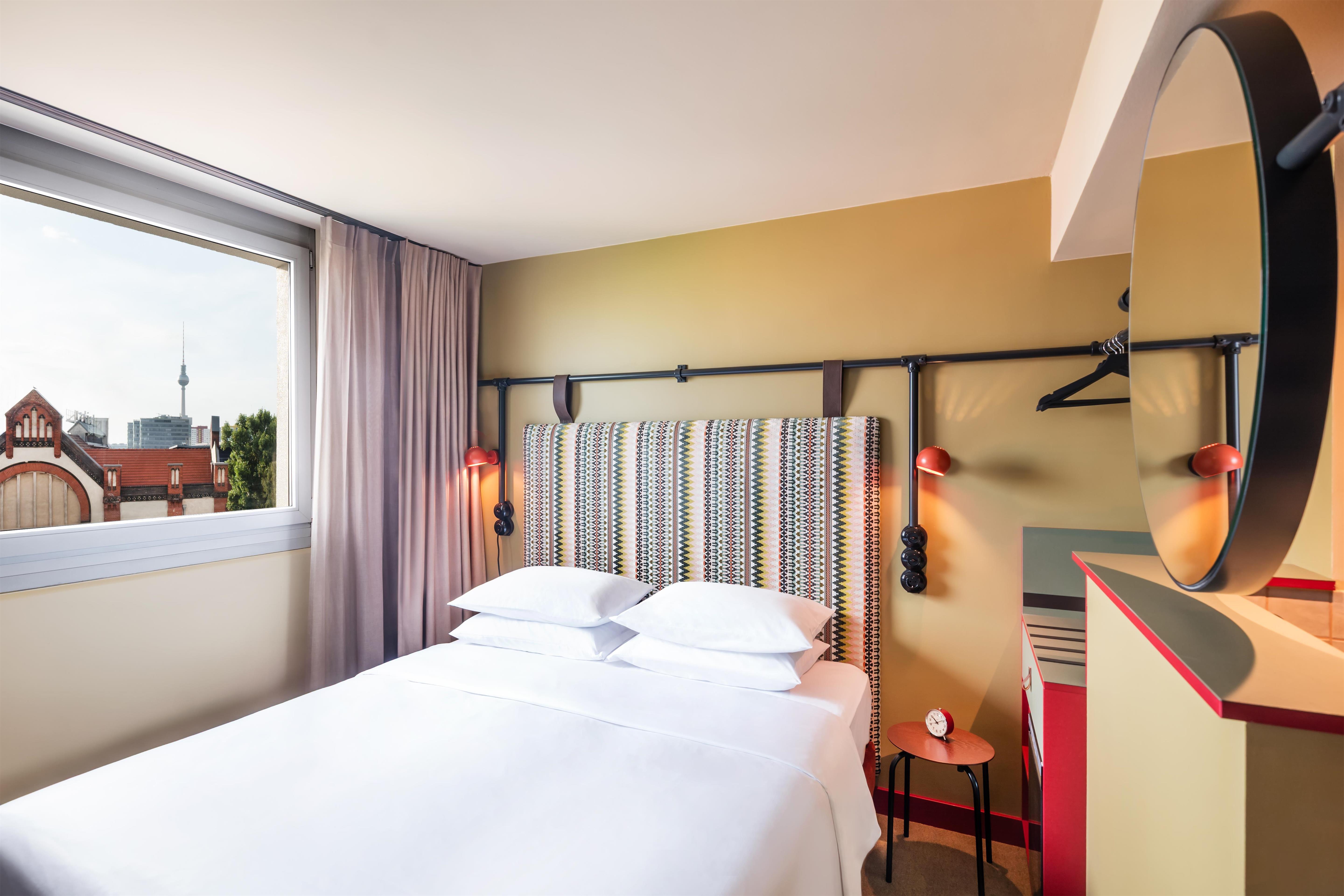 Double King Size Bed