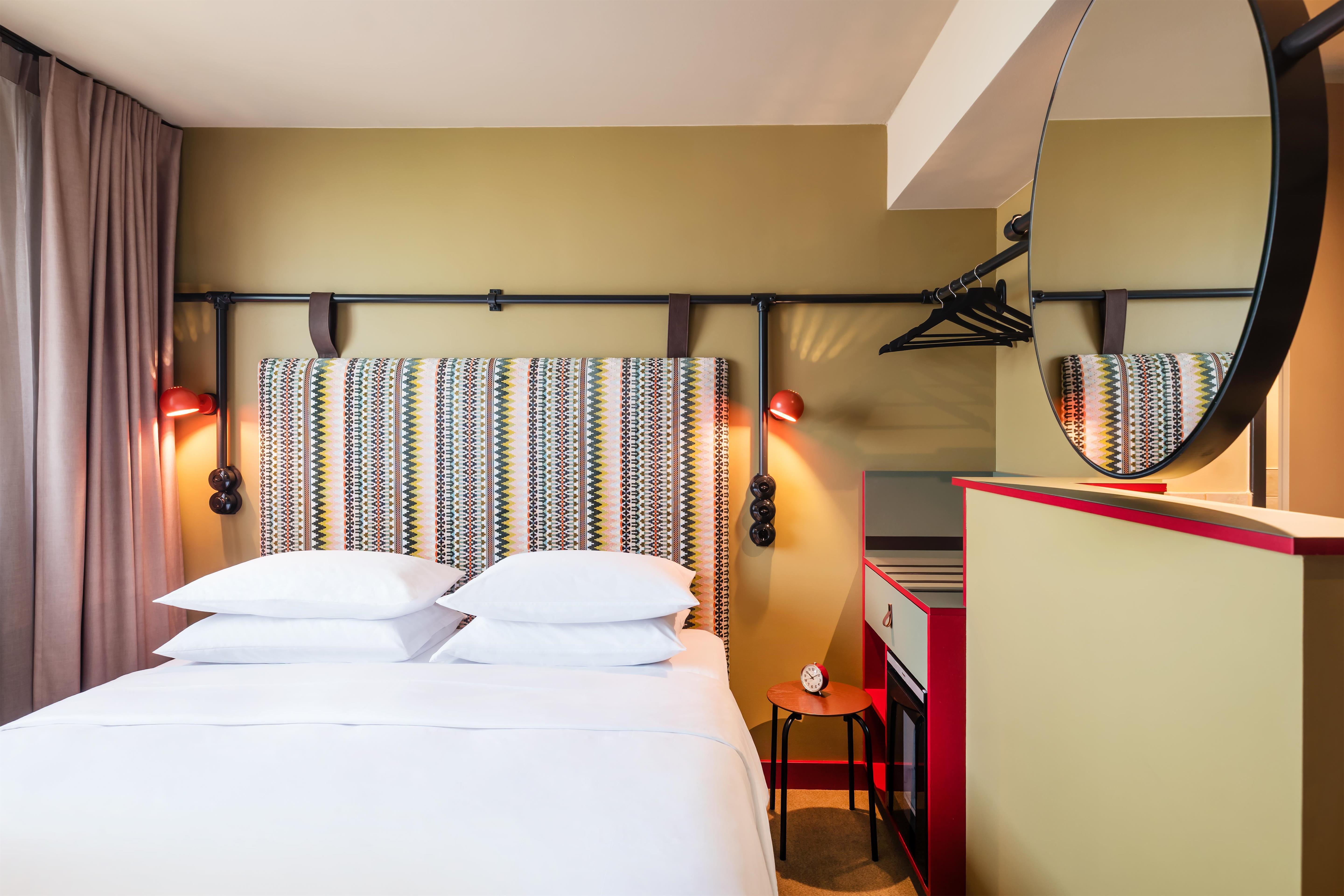 Double King Size Bed