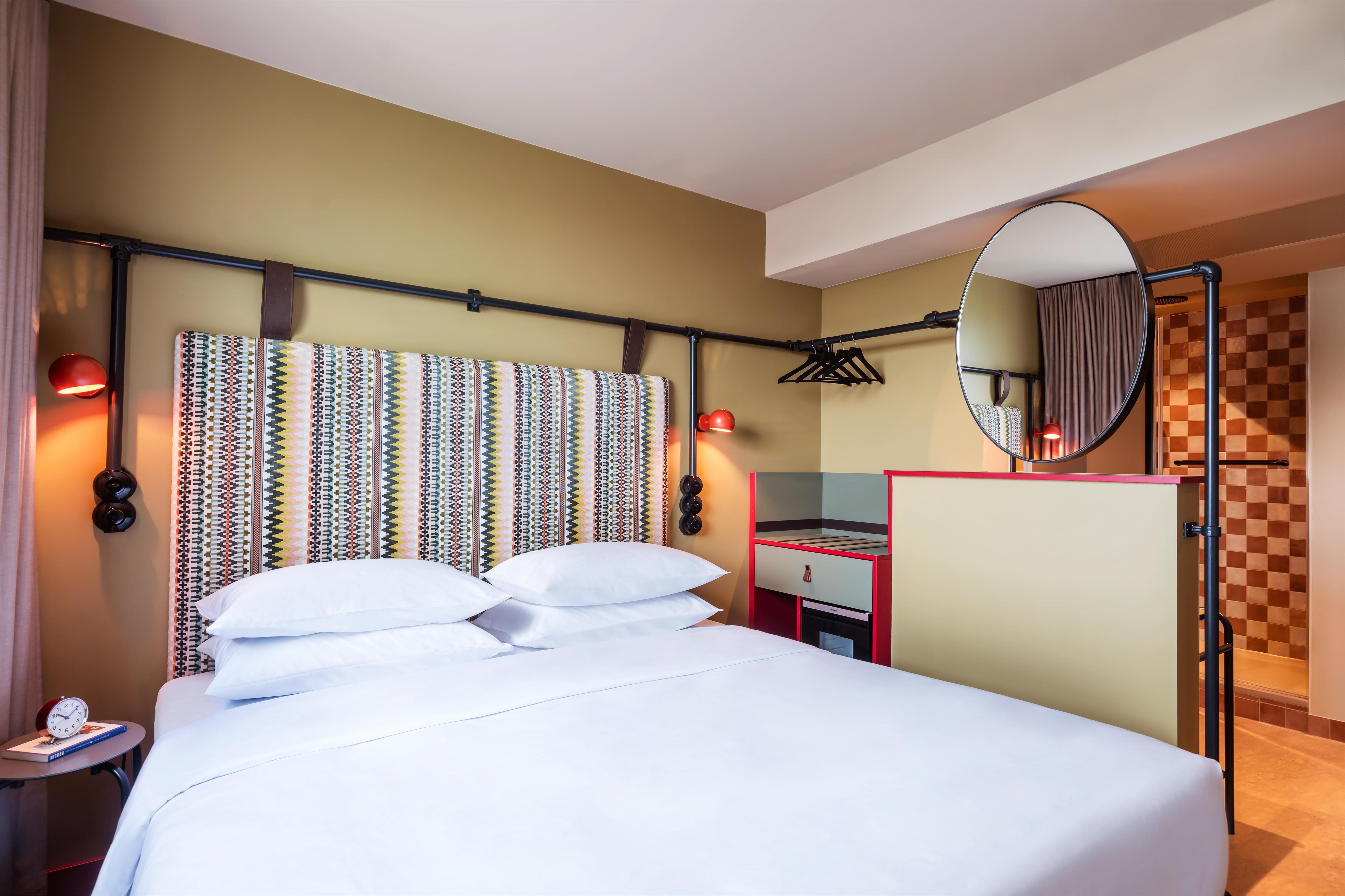 Double King Size Bed