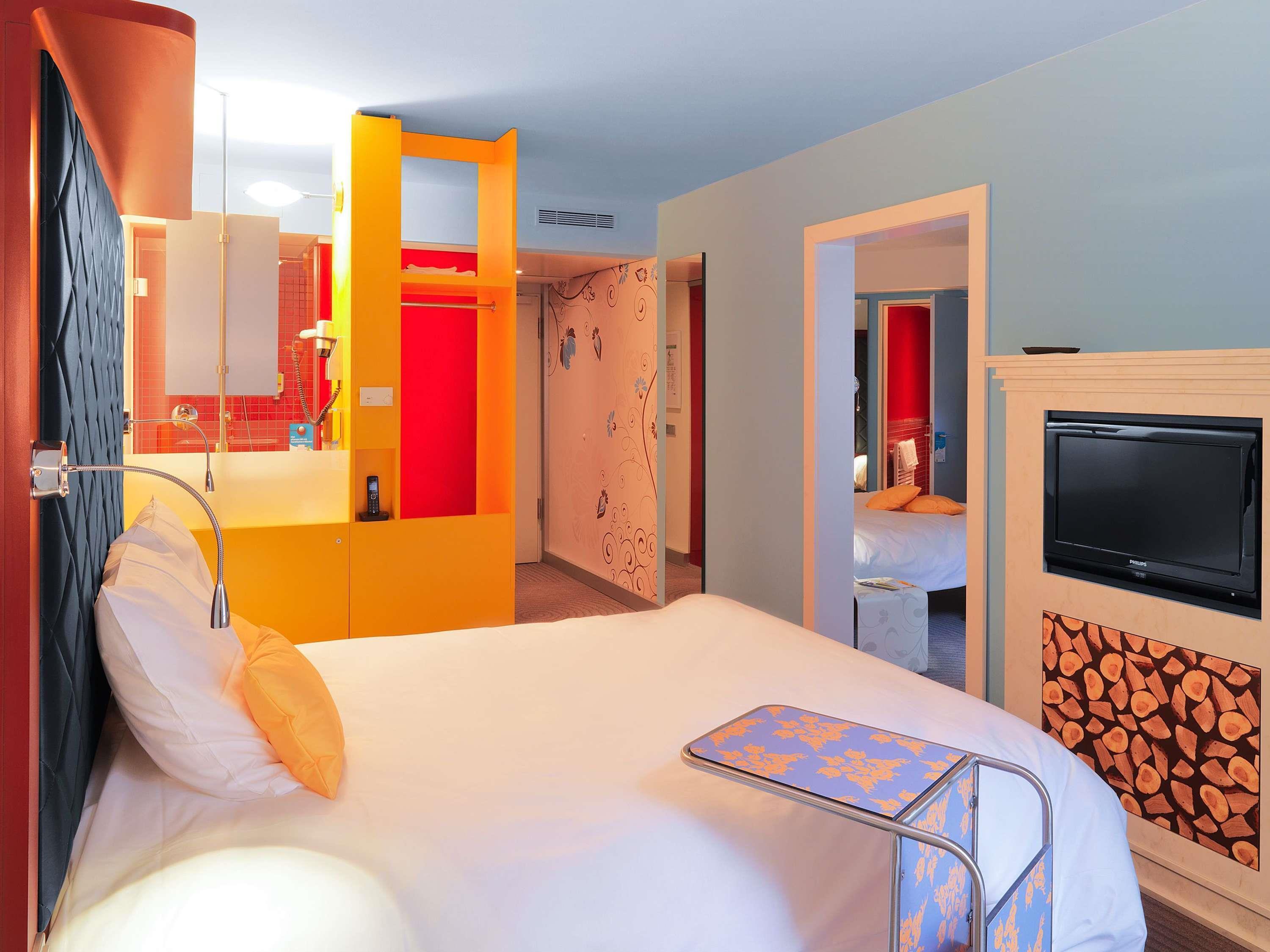 Suite Two Bedrooms
