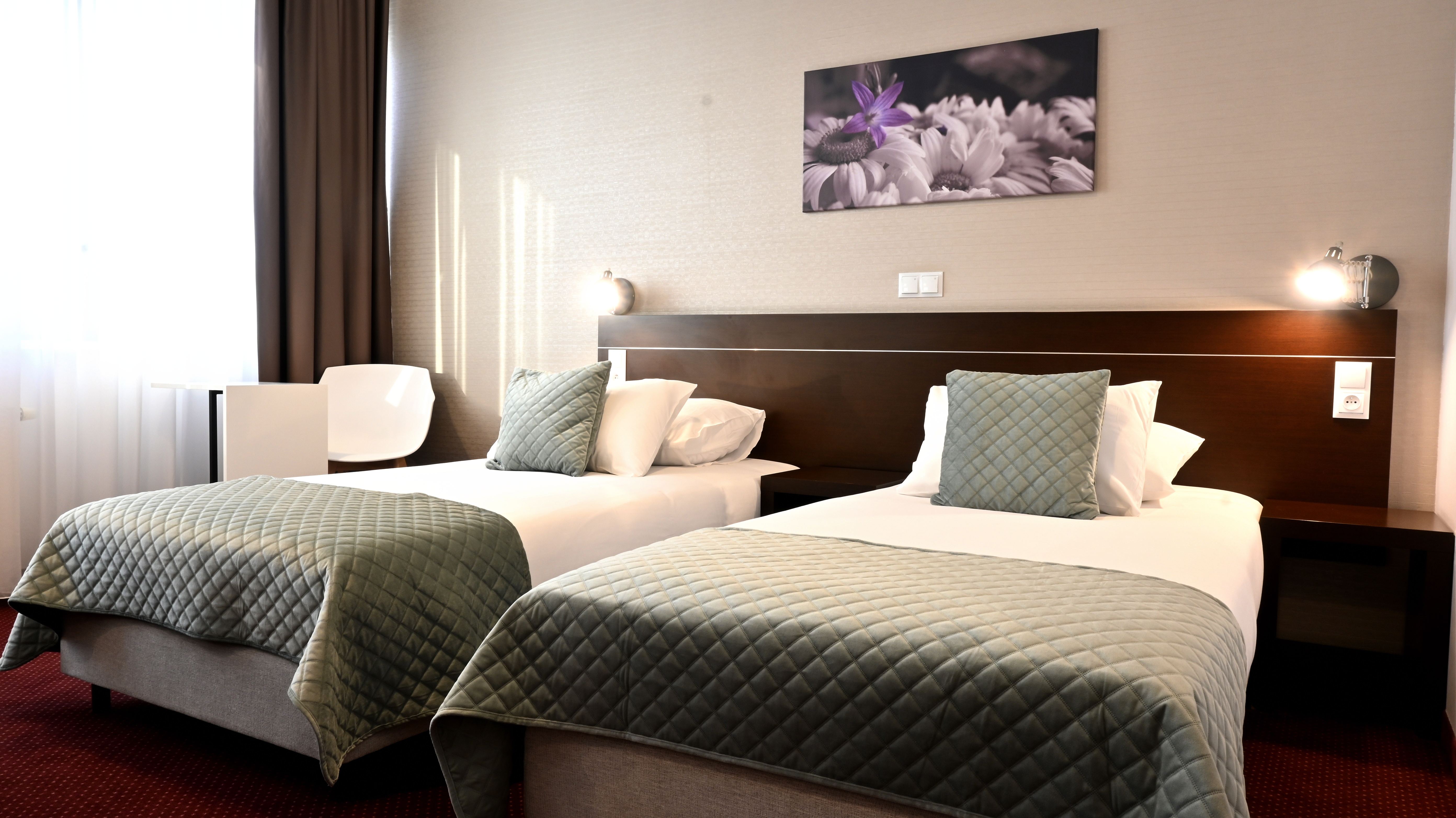 Double or Twin Standard