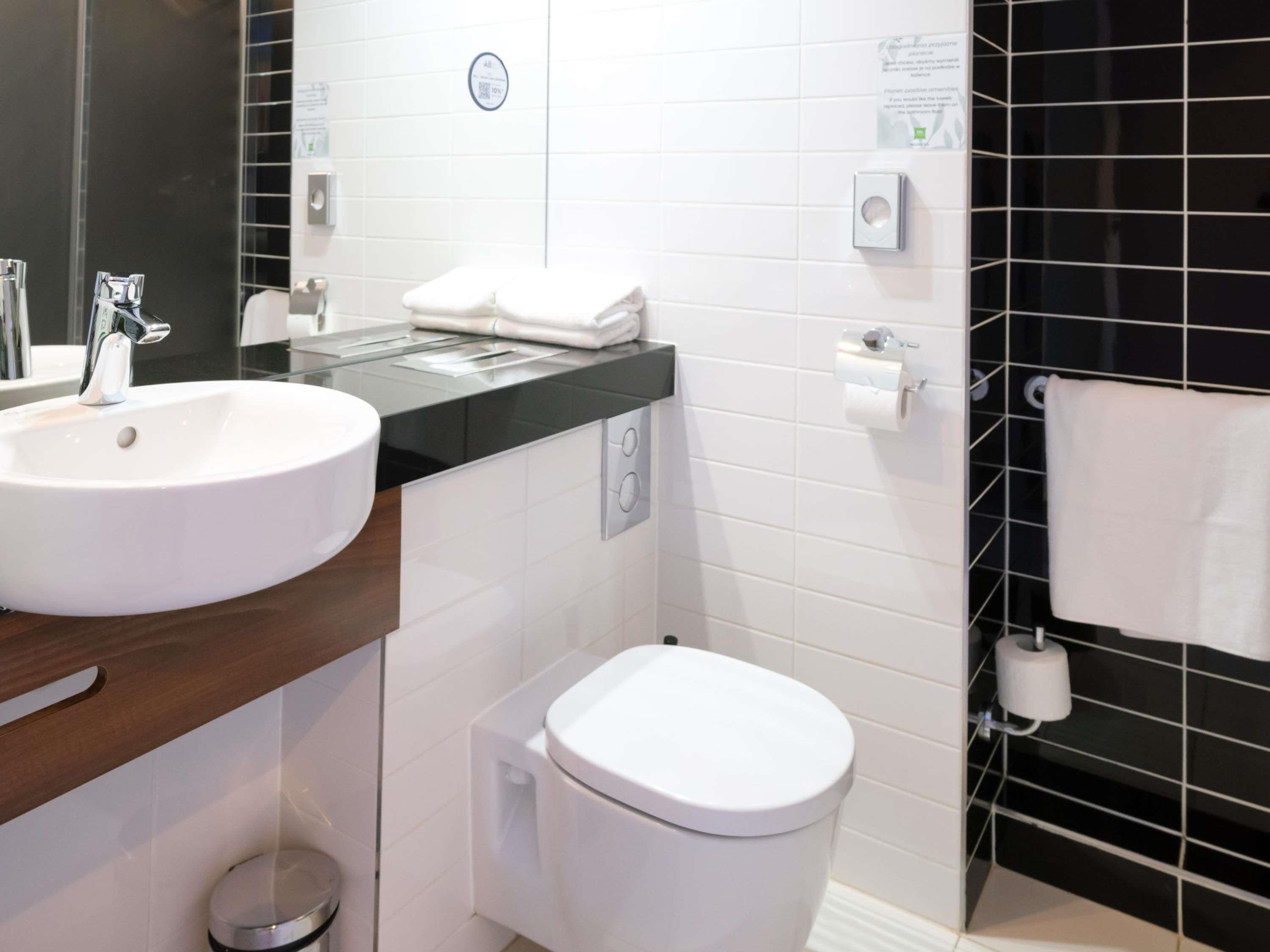 Studio Connecting Room