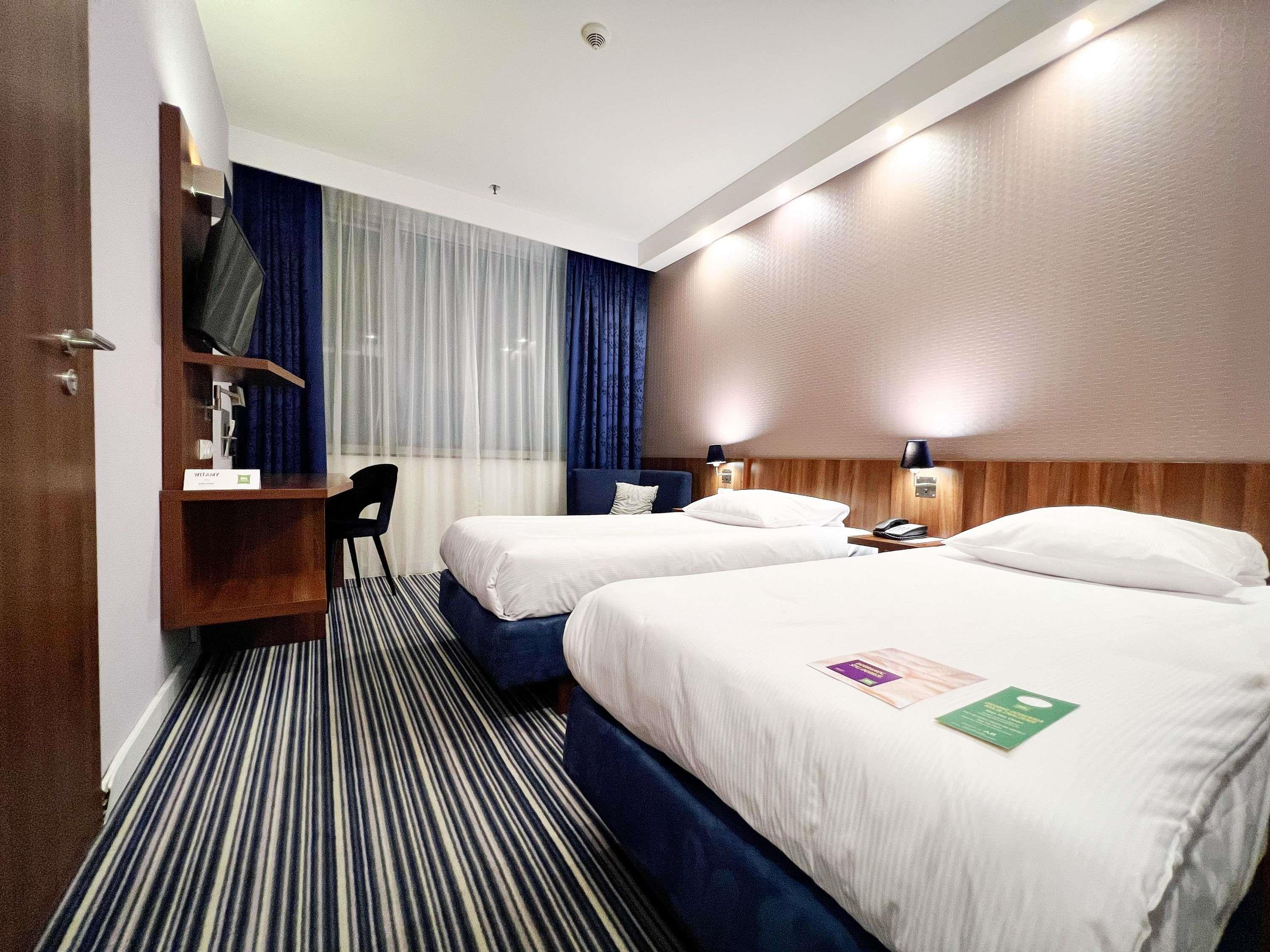 Studio Connecting Room