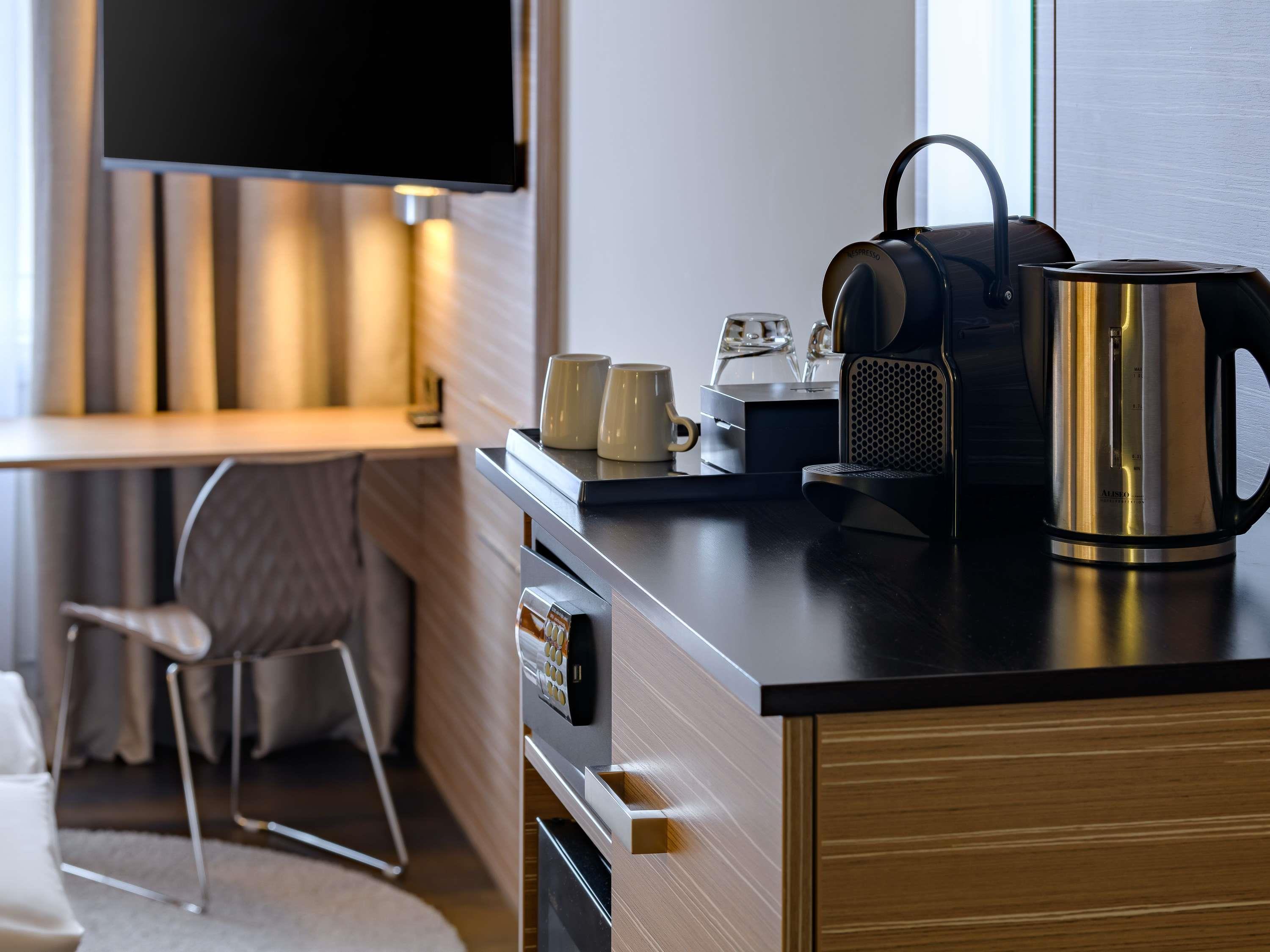 Double Superior Queen Bed