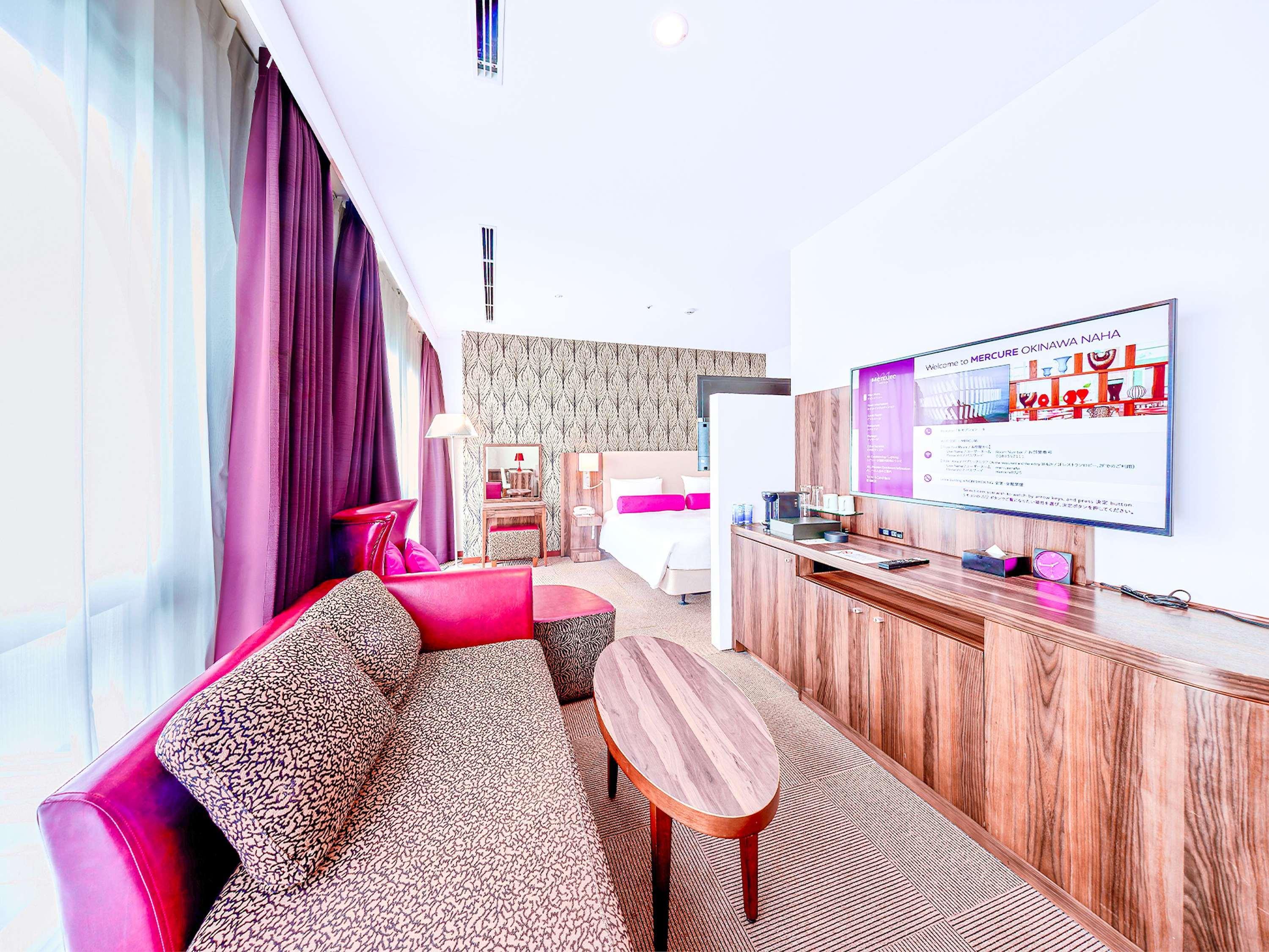 Double King Size Bed