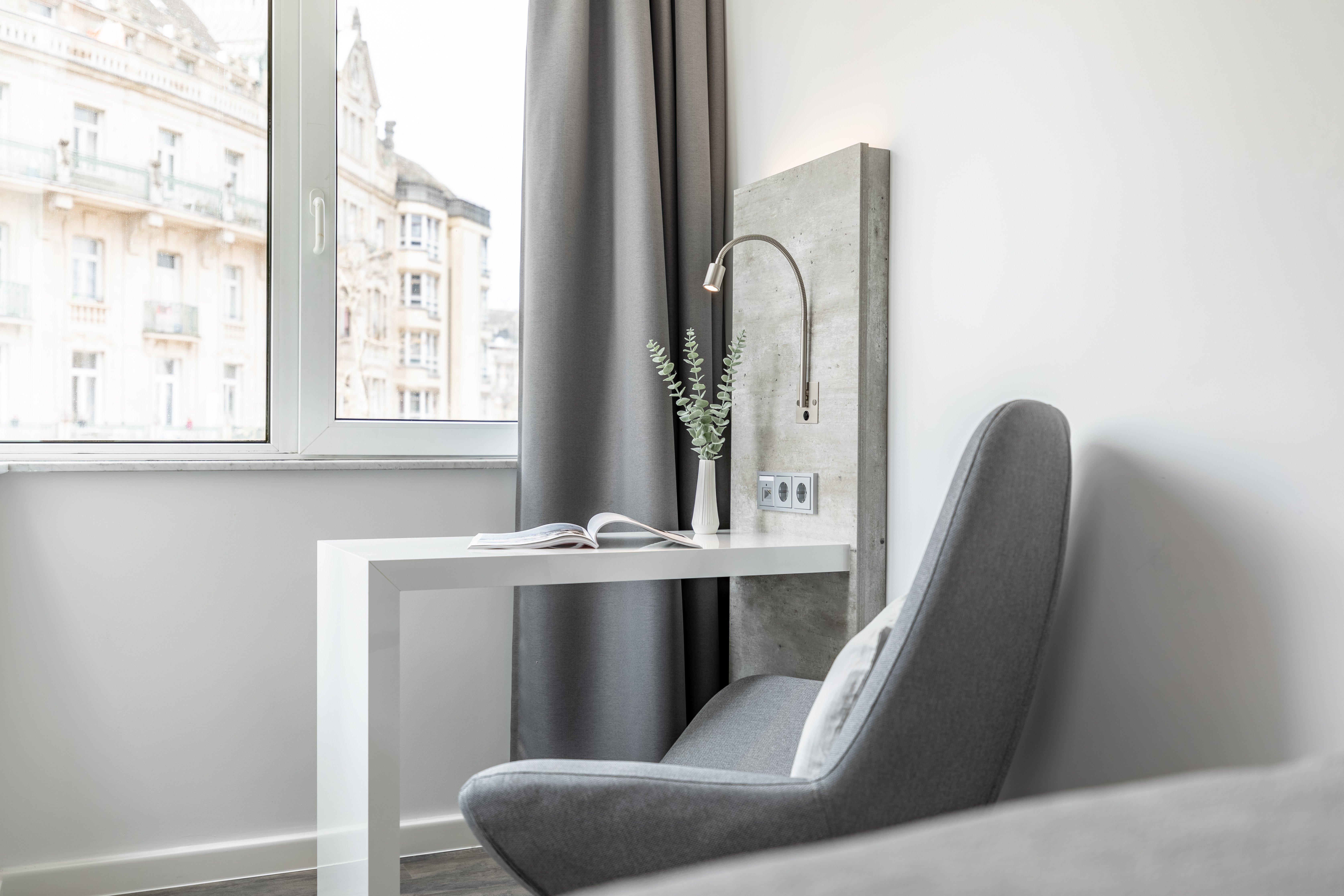 Double Queen Size Bed