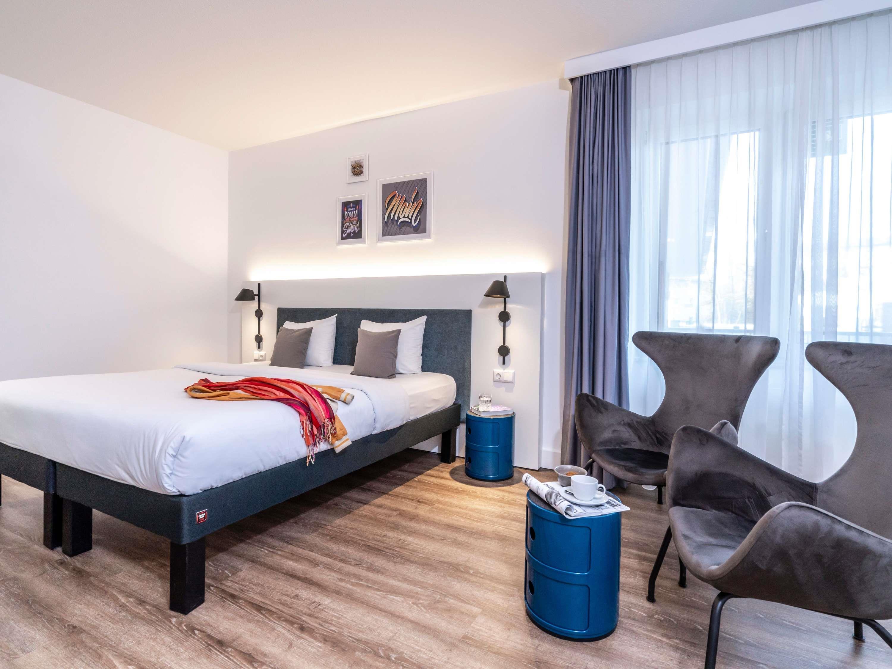 Suite Connecting Room