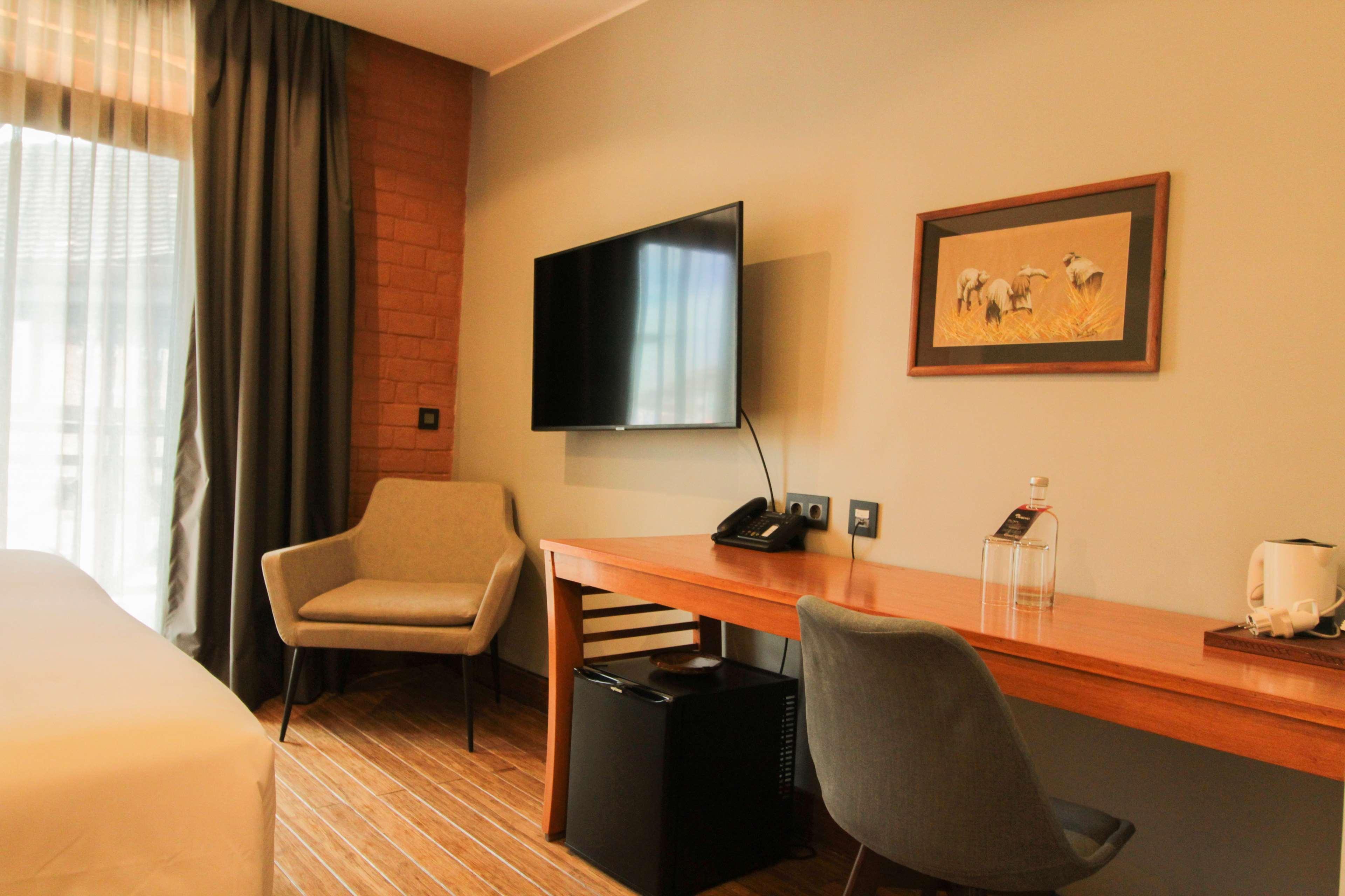 Junior Suite with Balcony