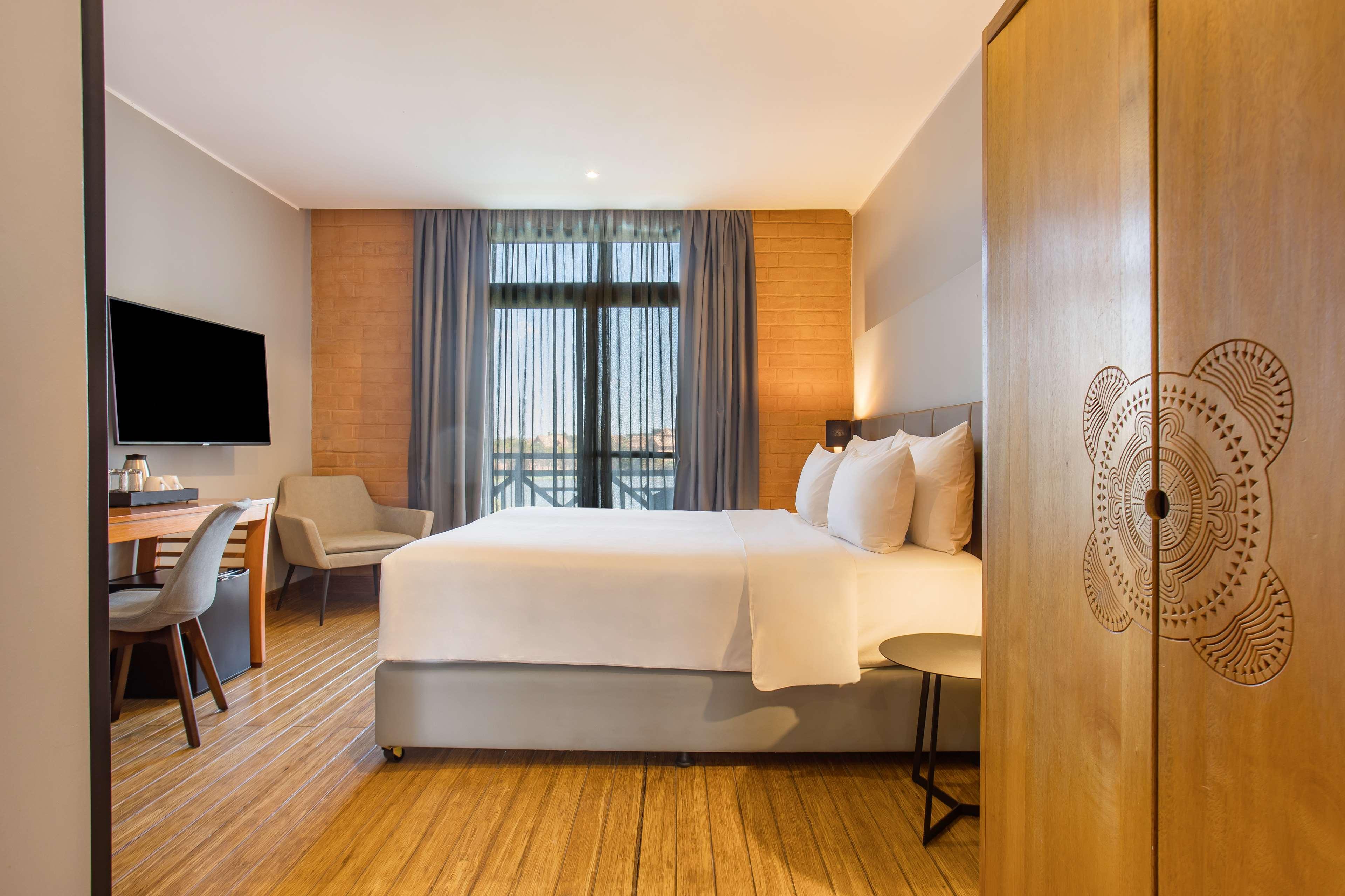 Room Superior Lake View