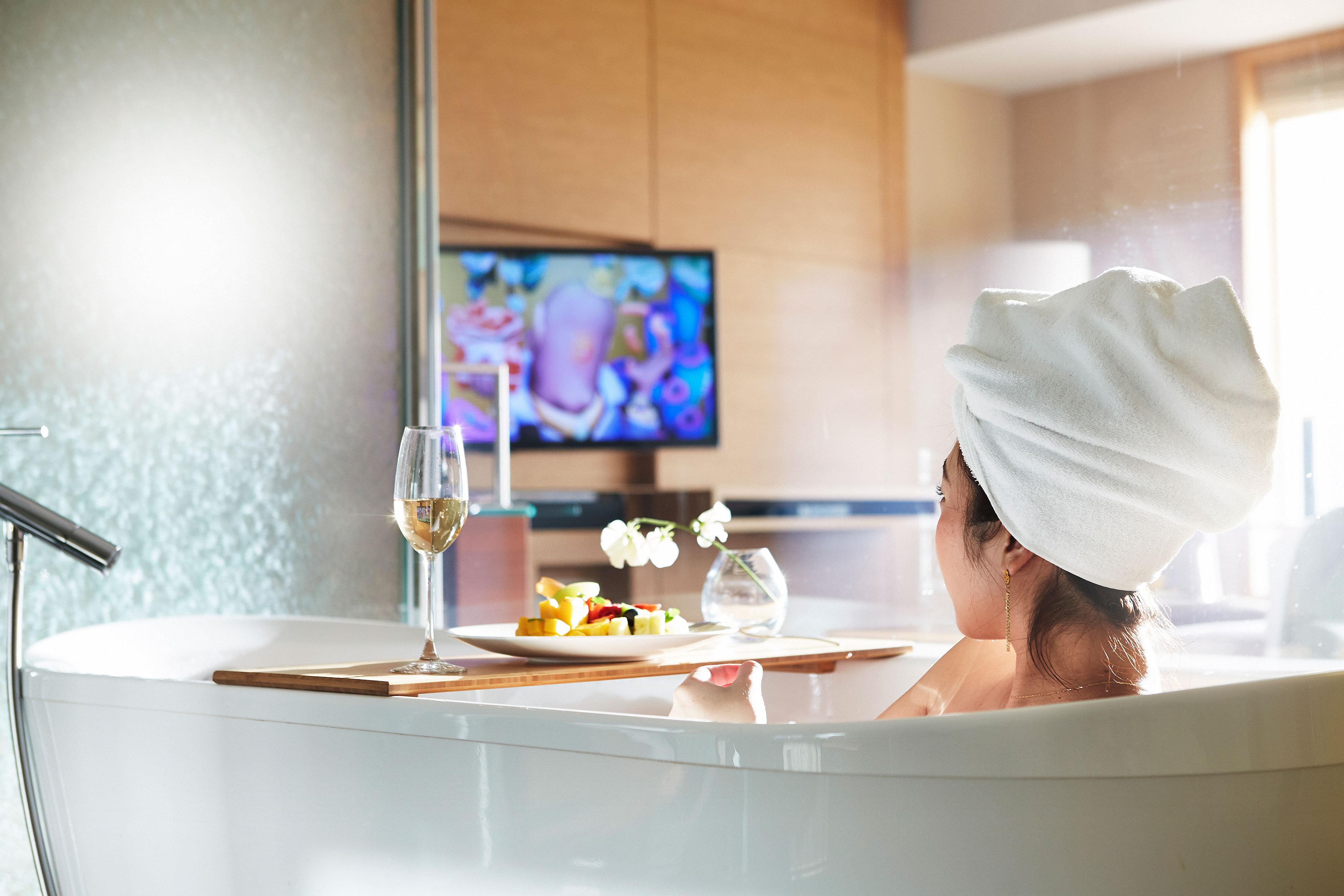 Double King Size Bed