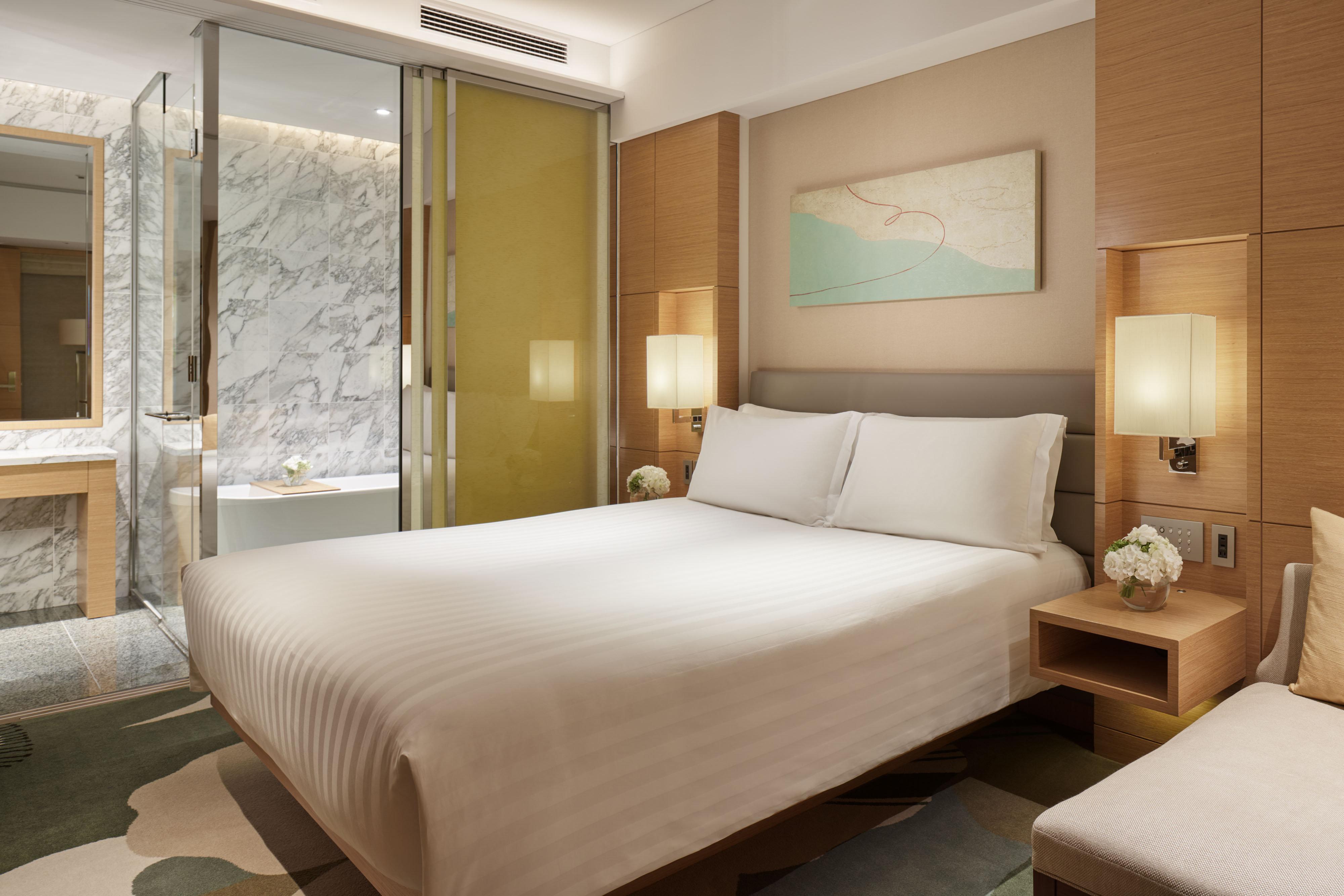 Junior Suite King Size Bed