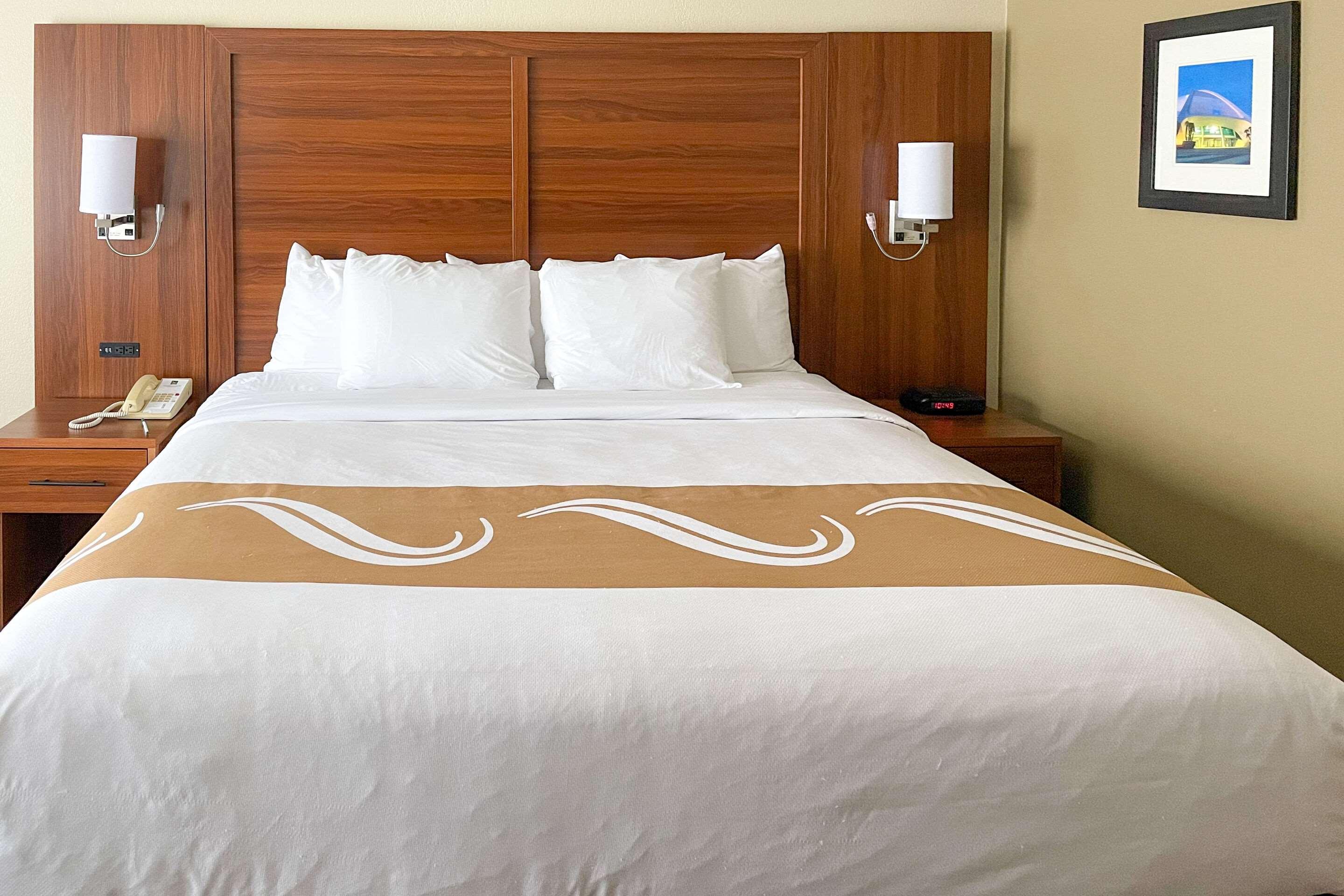 Double King Bed Non Smoking